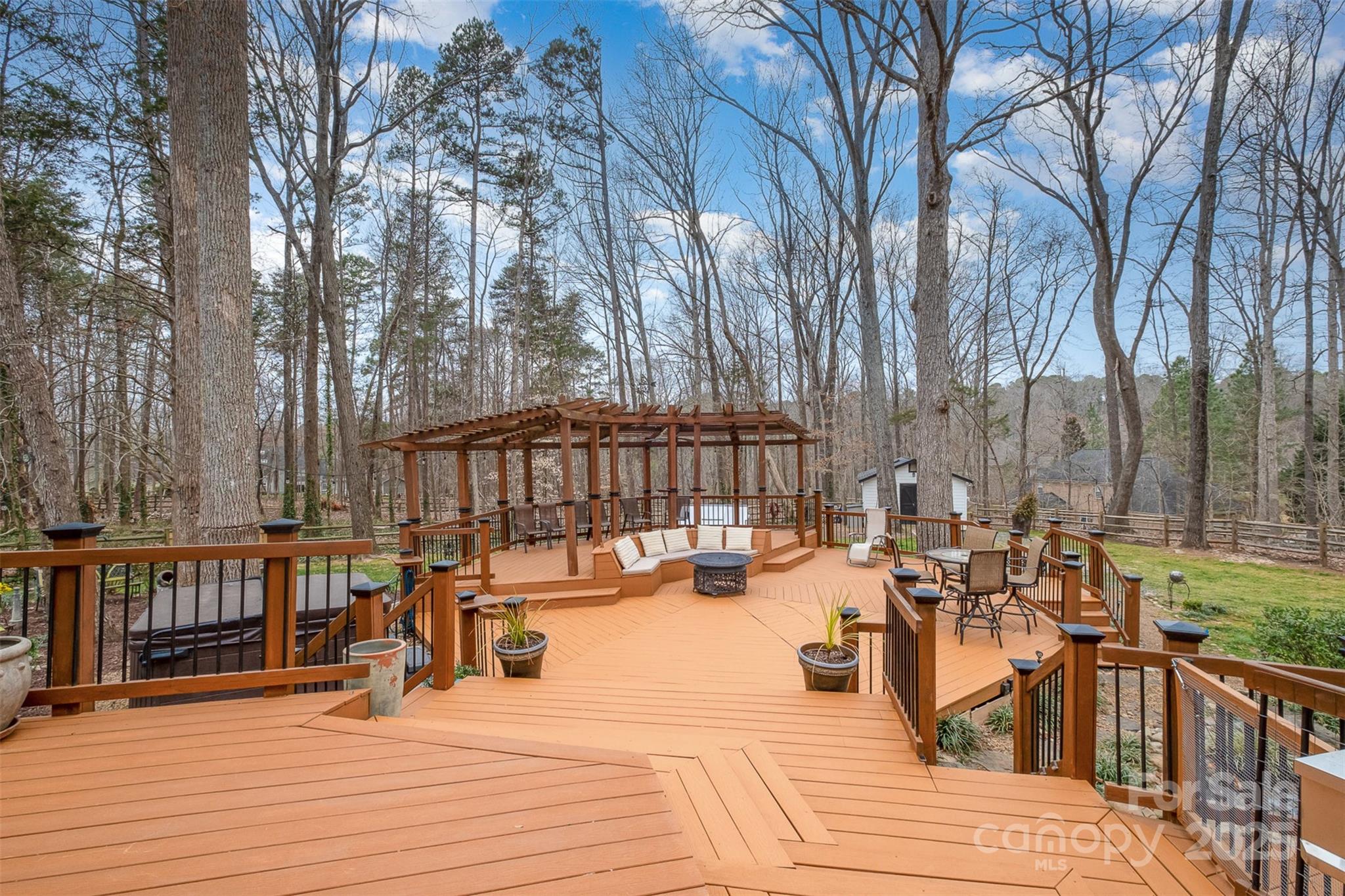 property viewer photo 31