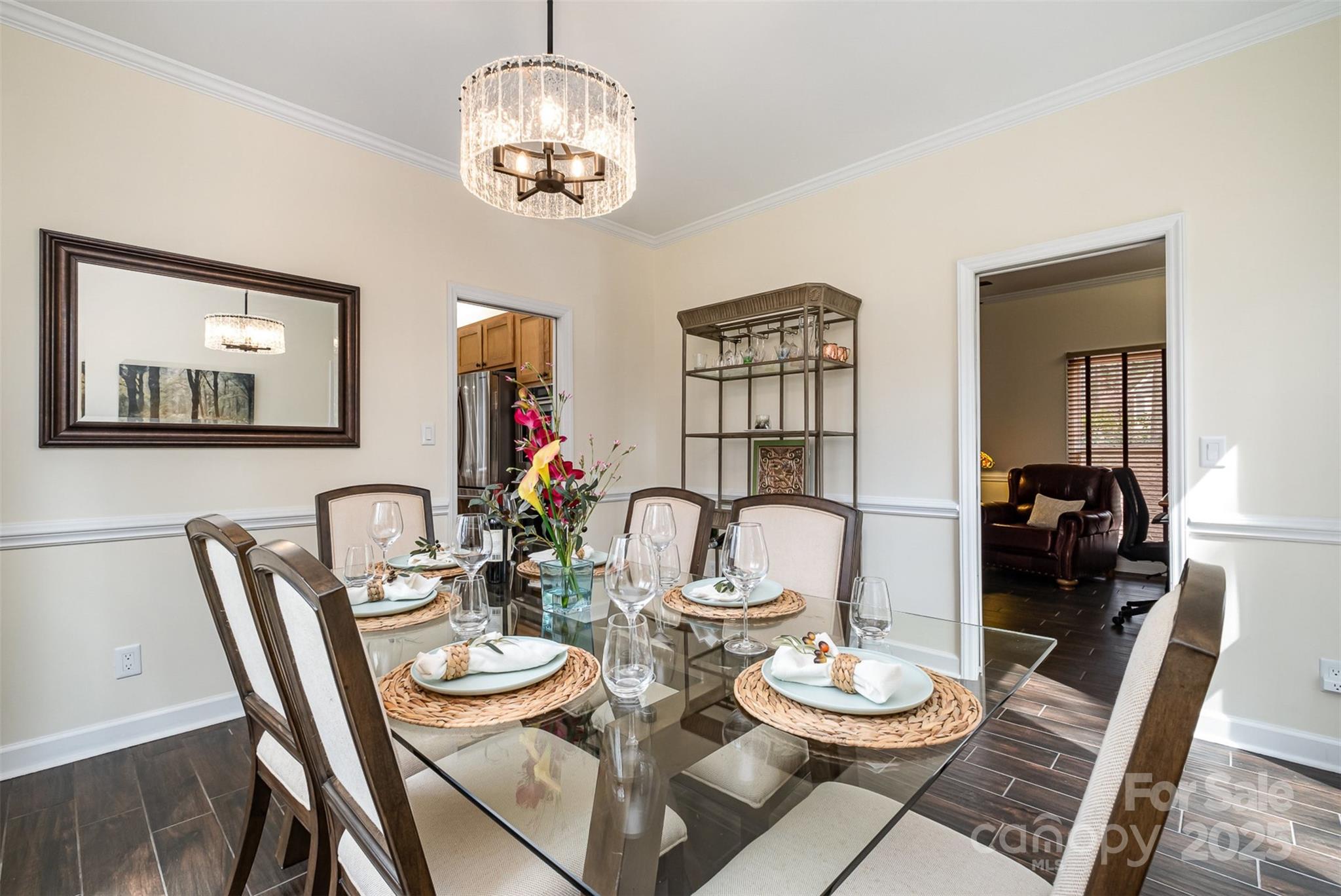 property viewer photo 8