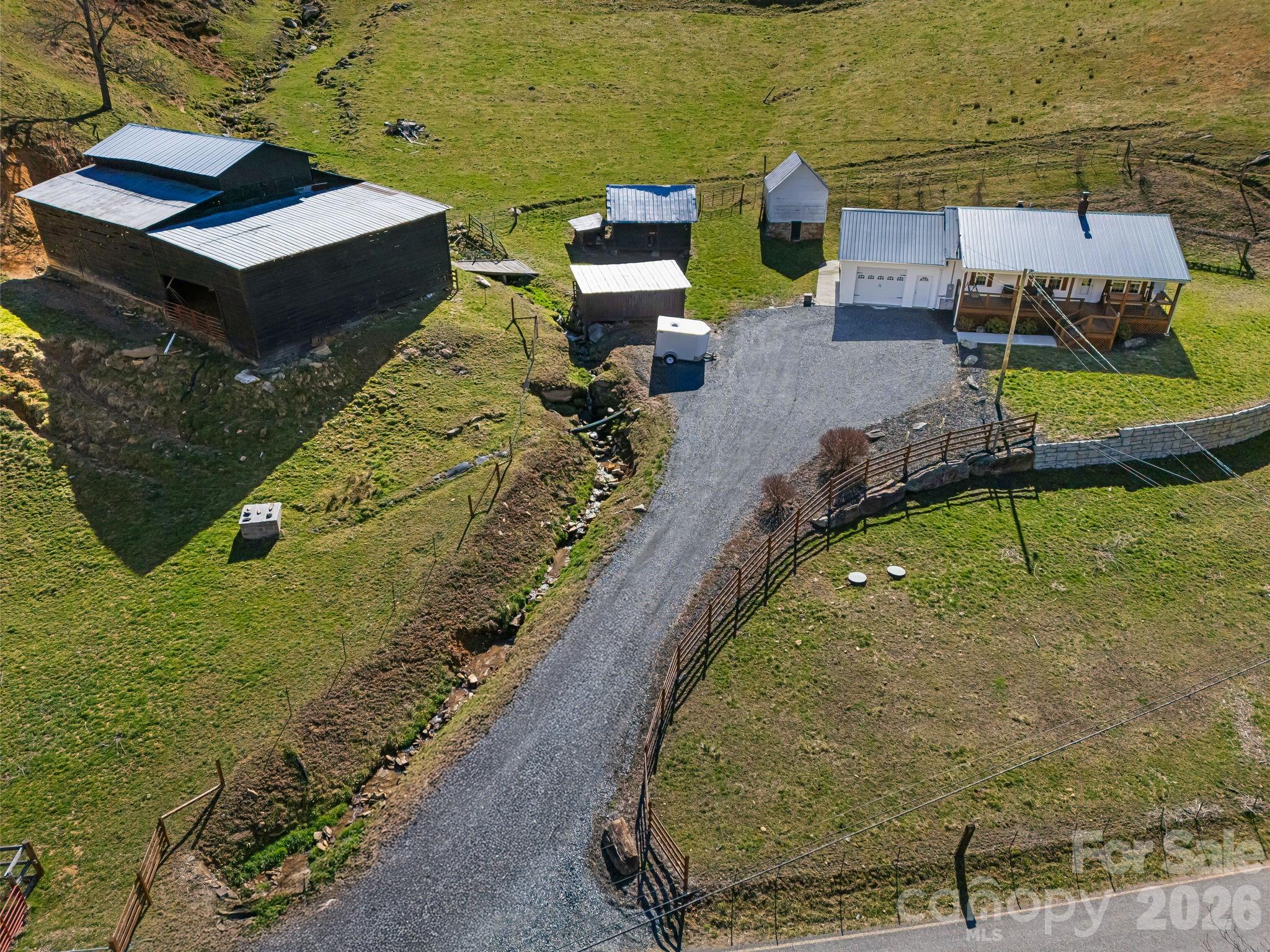 main property photo 38