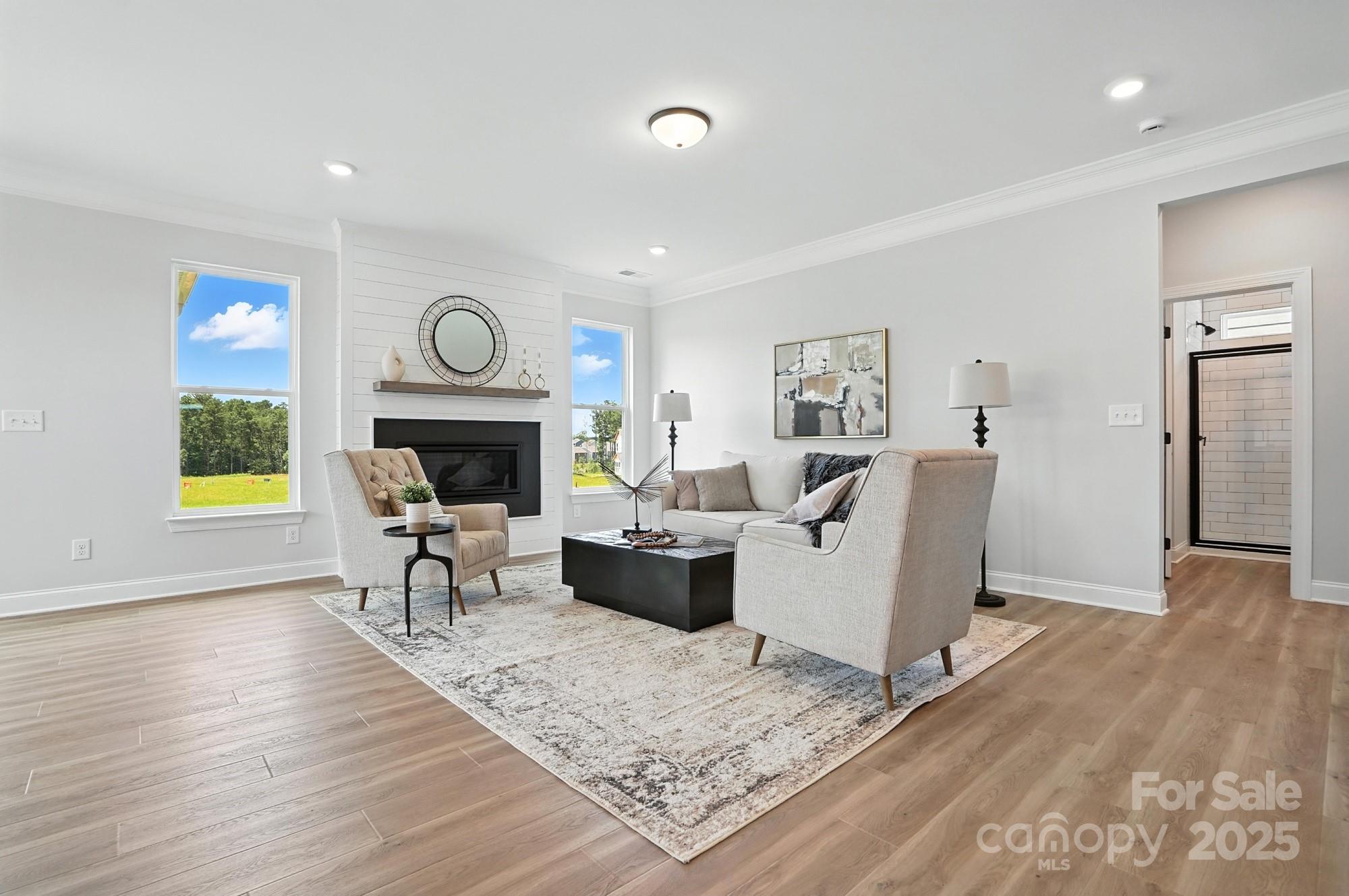 property viewer photo 13