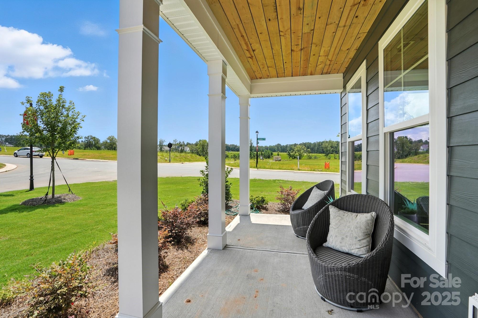 property viewer photo 2