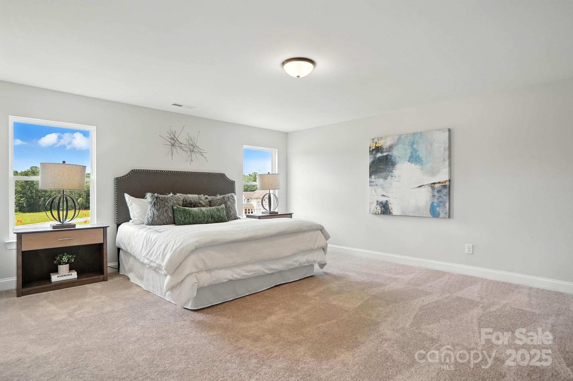 property viewer photo 25