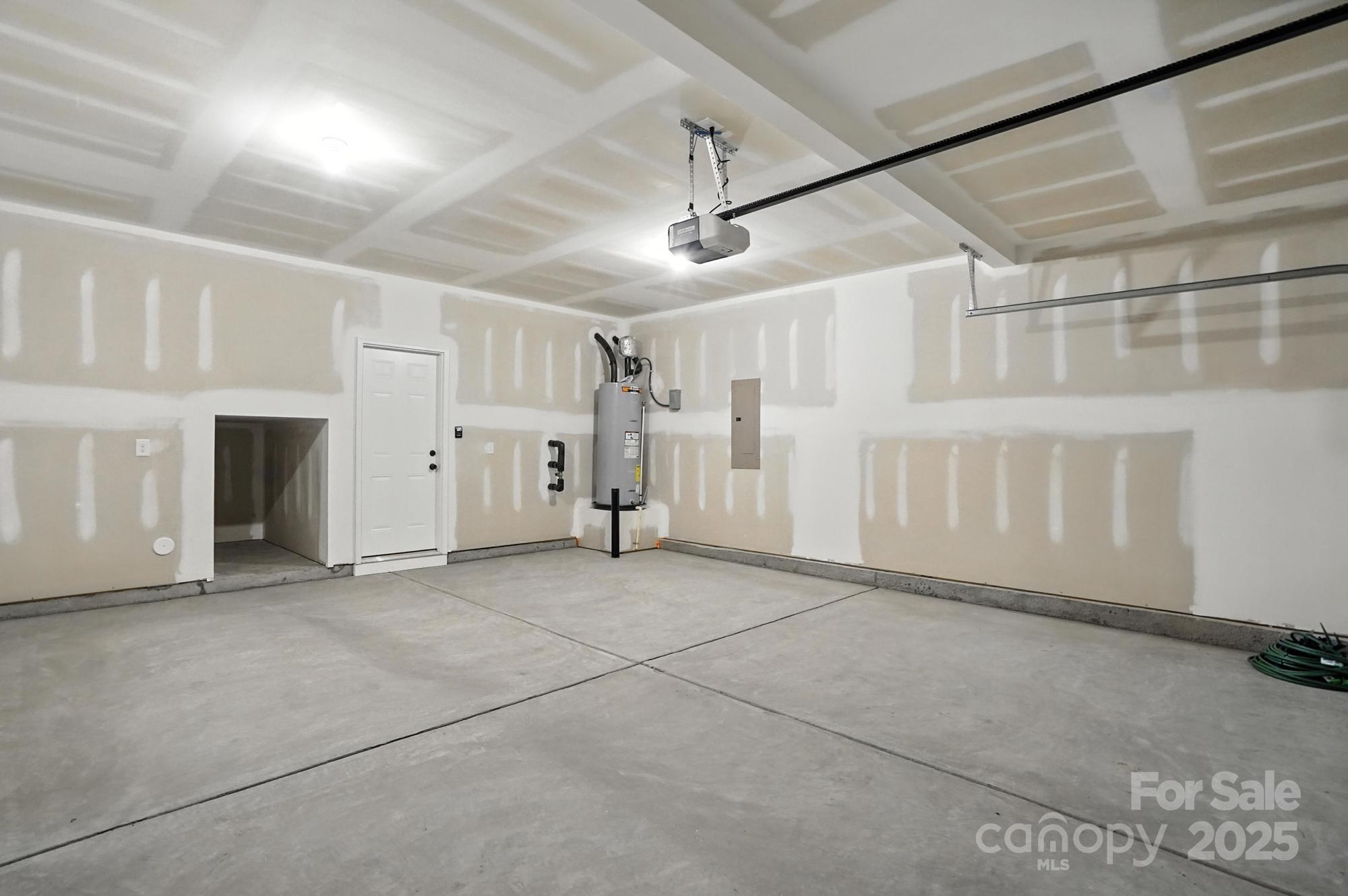 property viewer photo 42