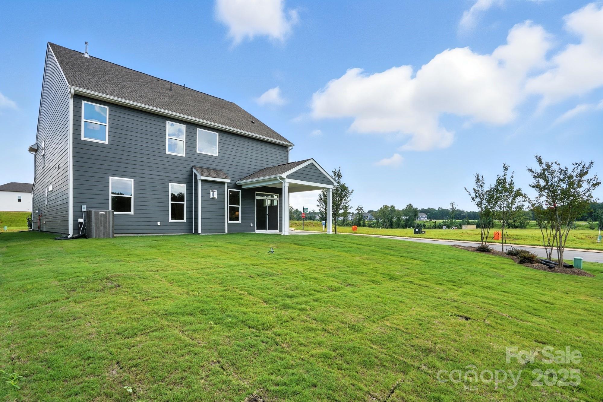 property viewer photo 45
