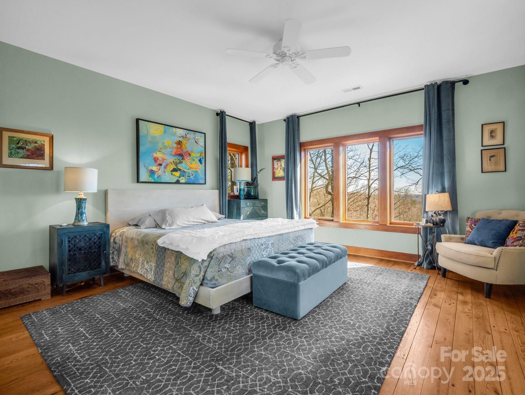 property viewer photo 31