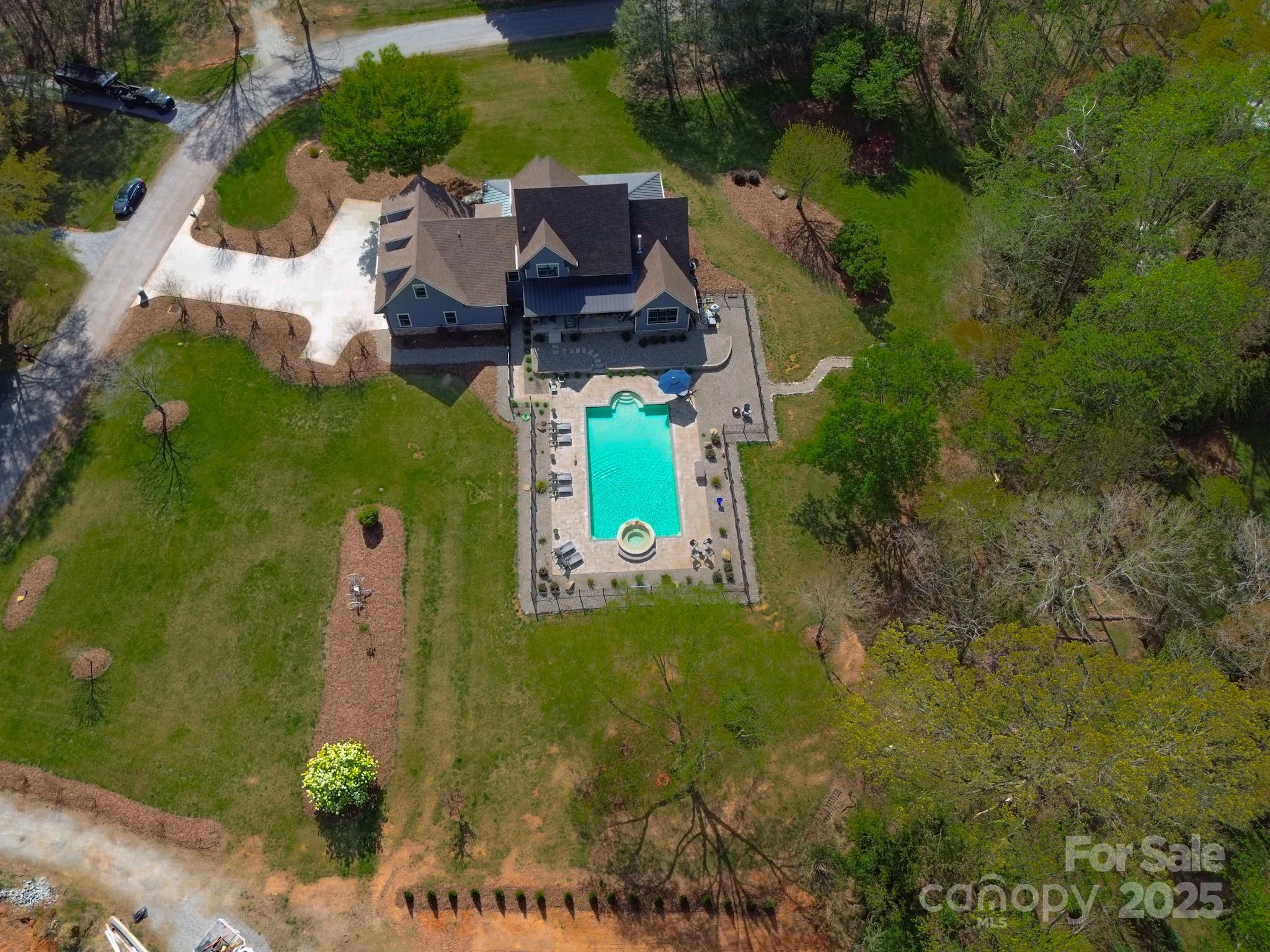 main property photo 42