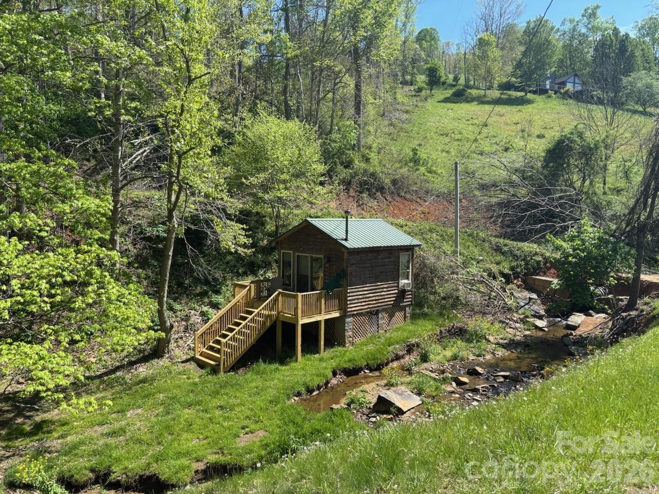 main property photo 16