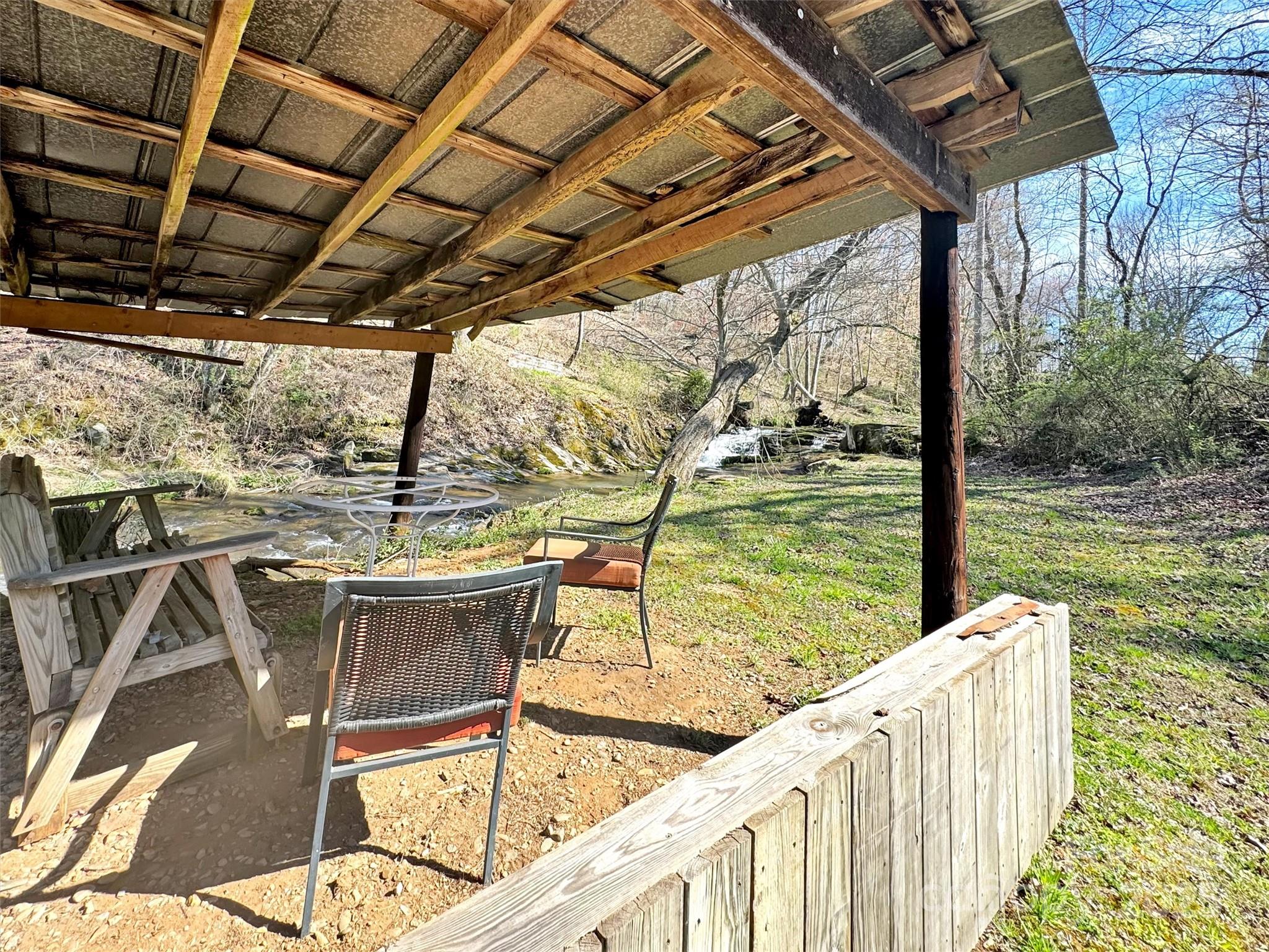 main property photo 22