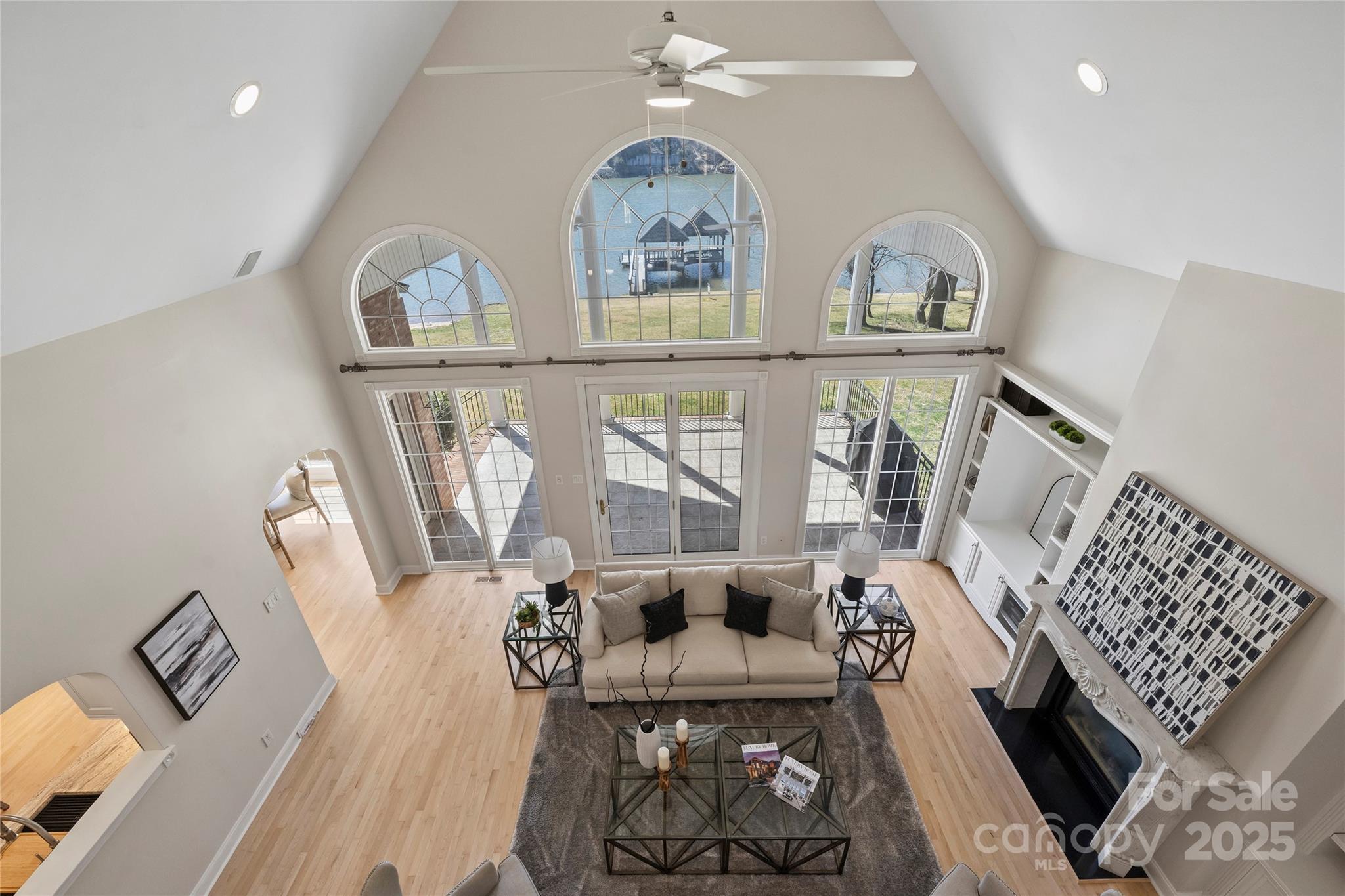 property viewer photo 14