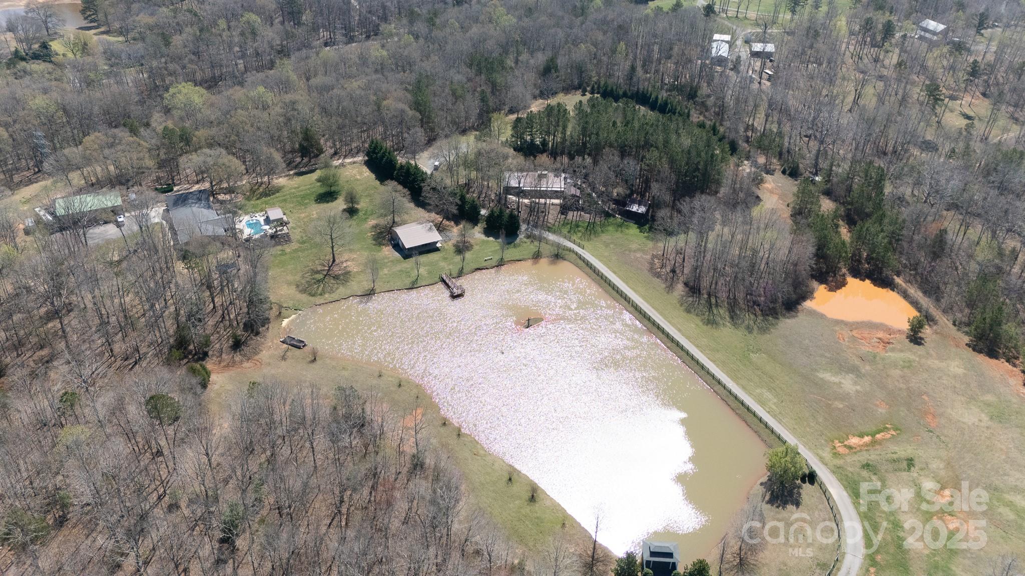 main property photo 45