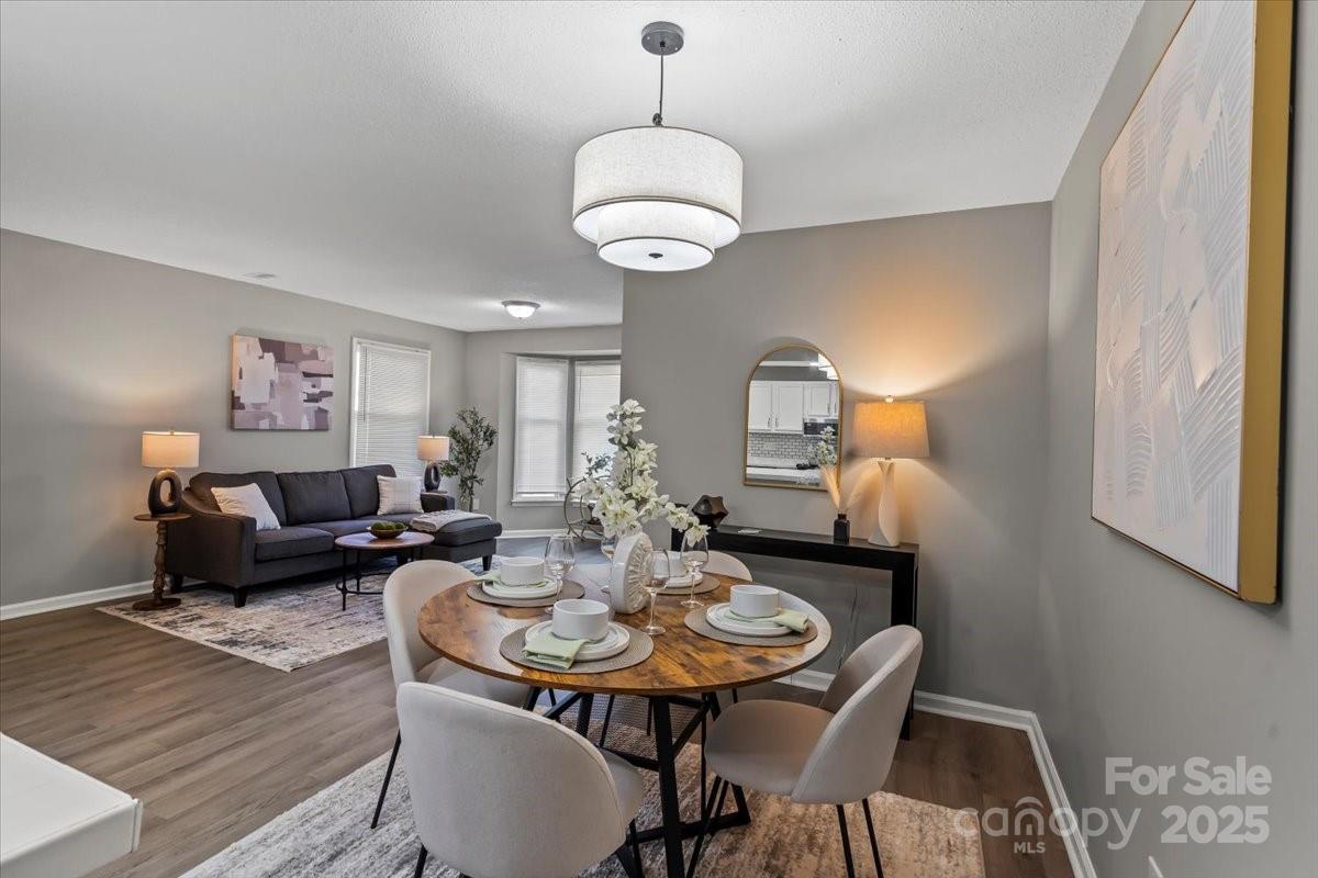 property viewer photo 5
