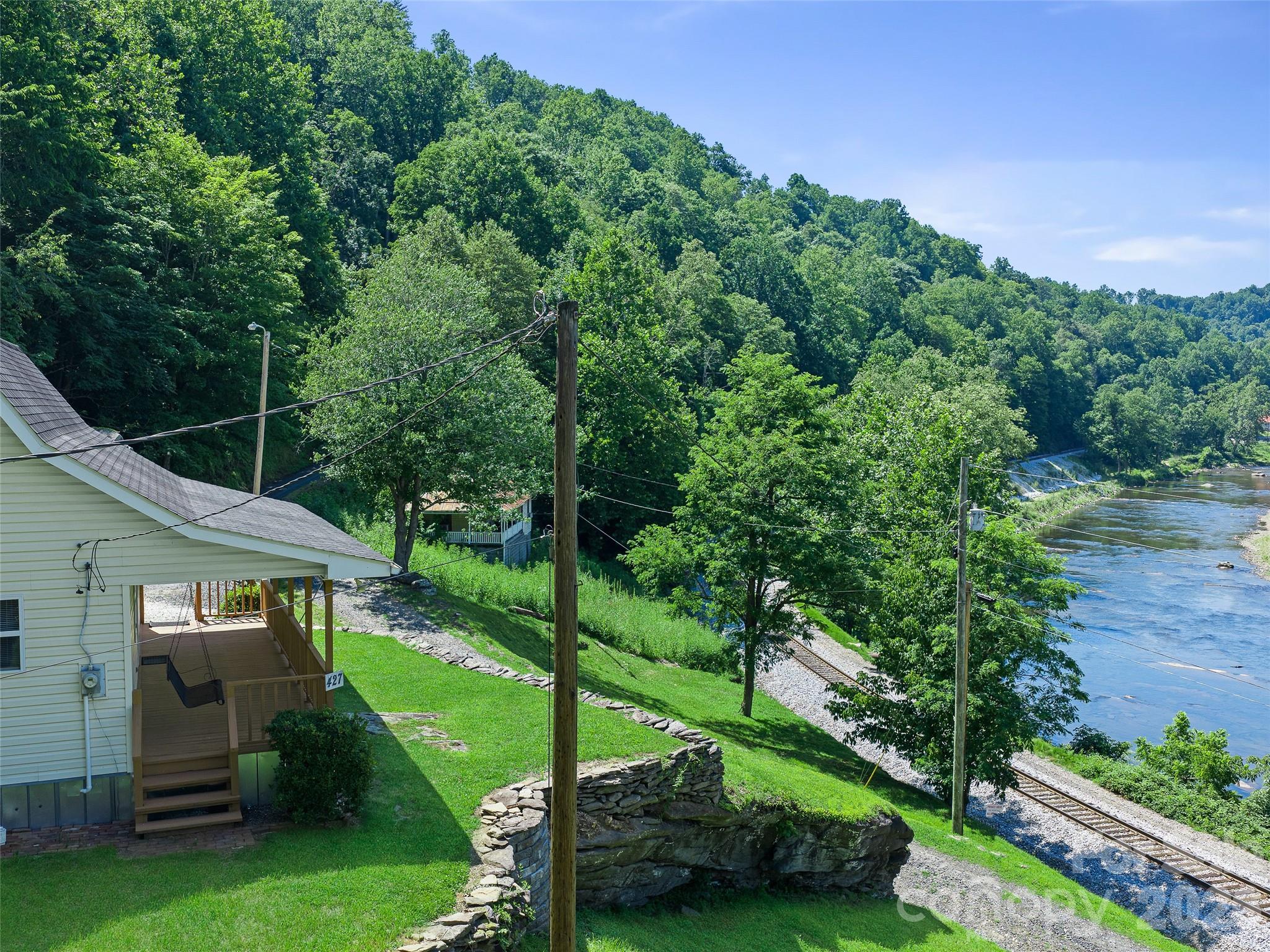 main property photo 17