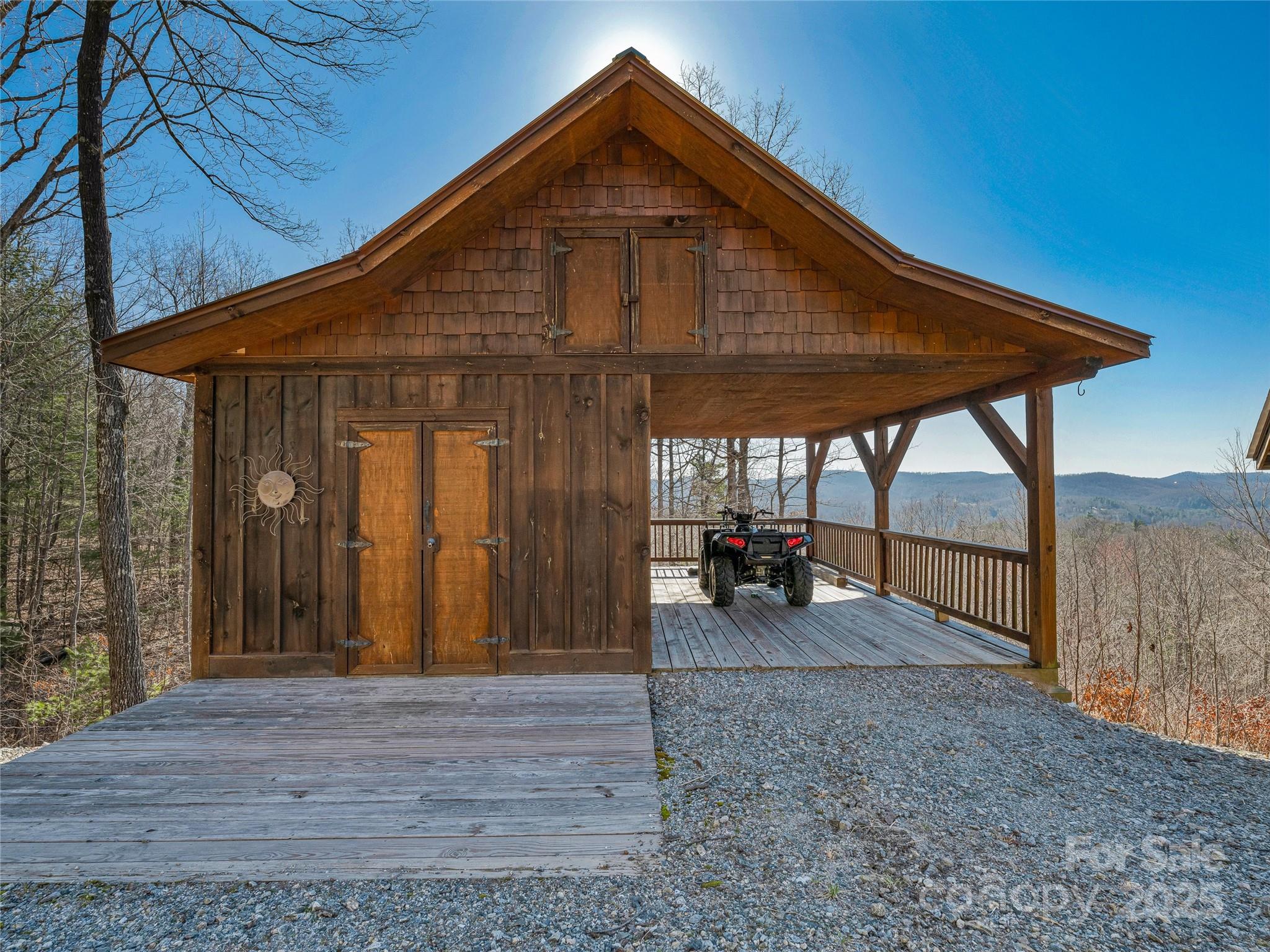 main property photo 45