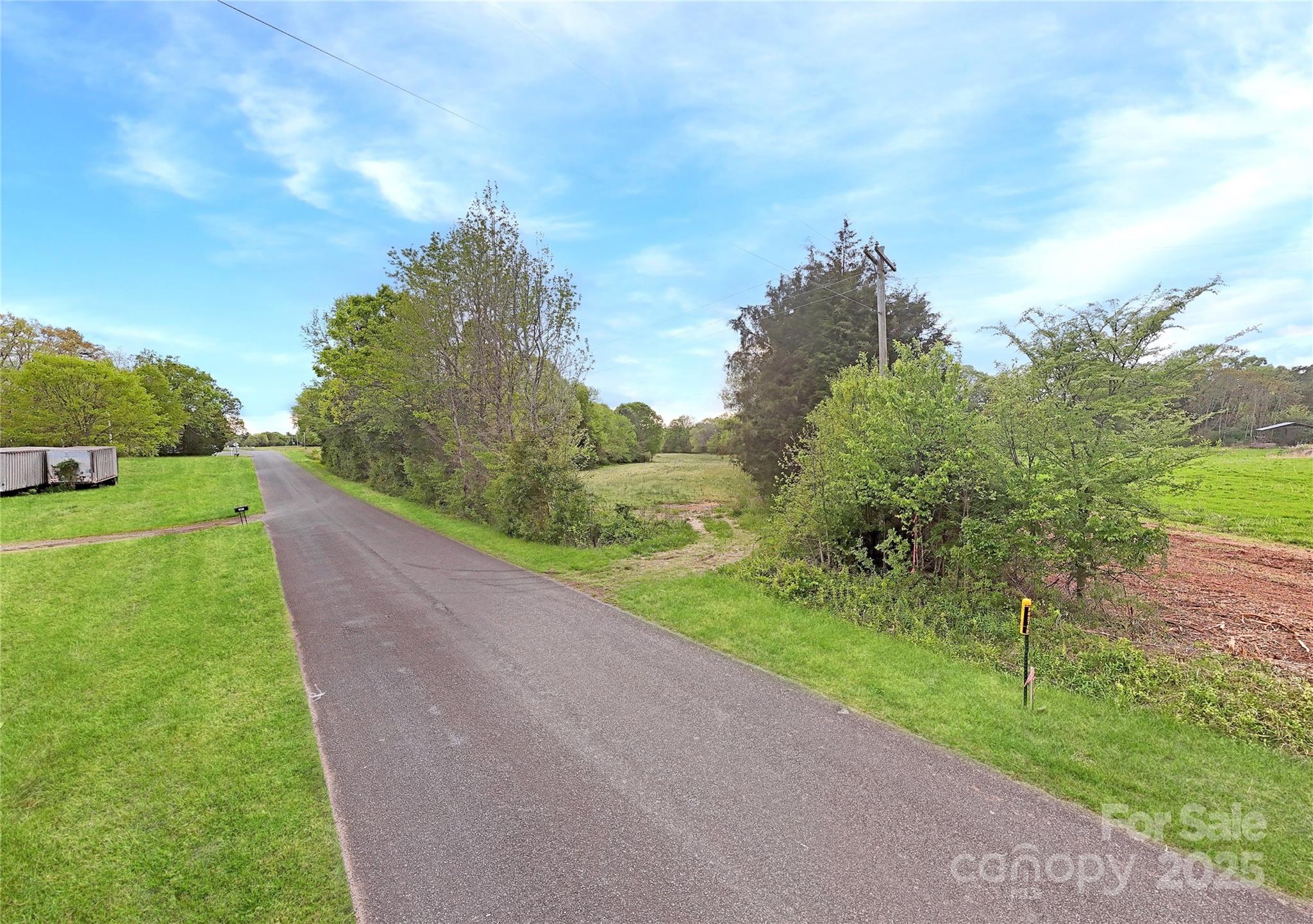 property viewer photo 2