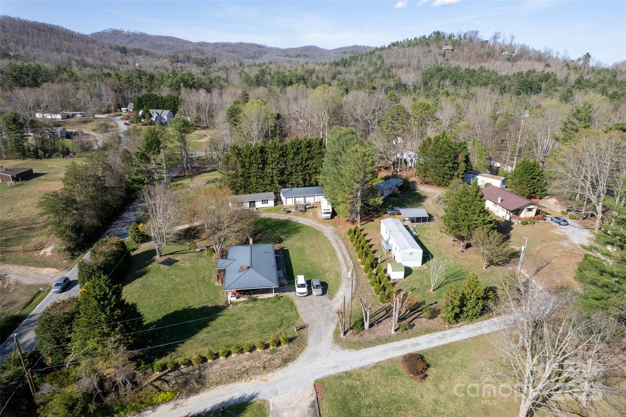 main property photo 45