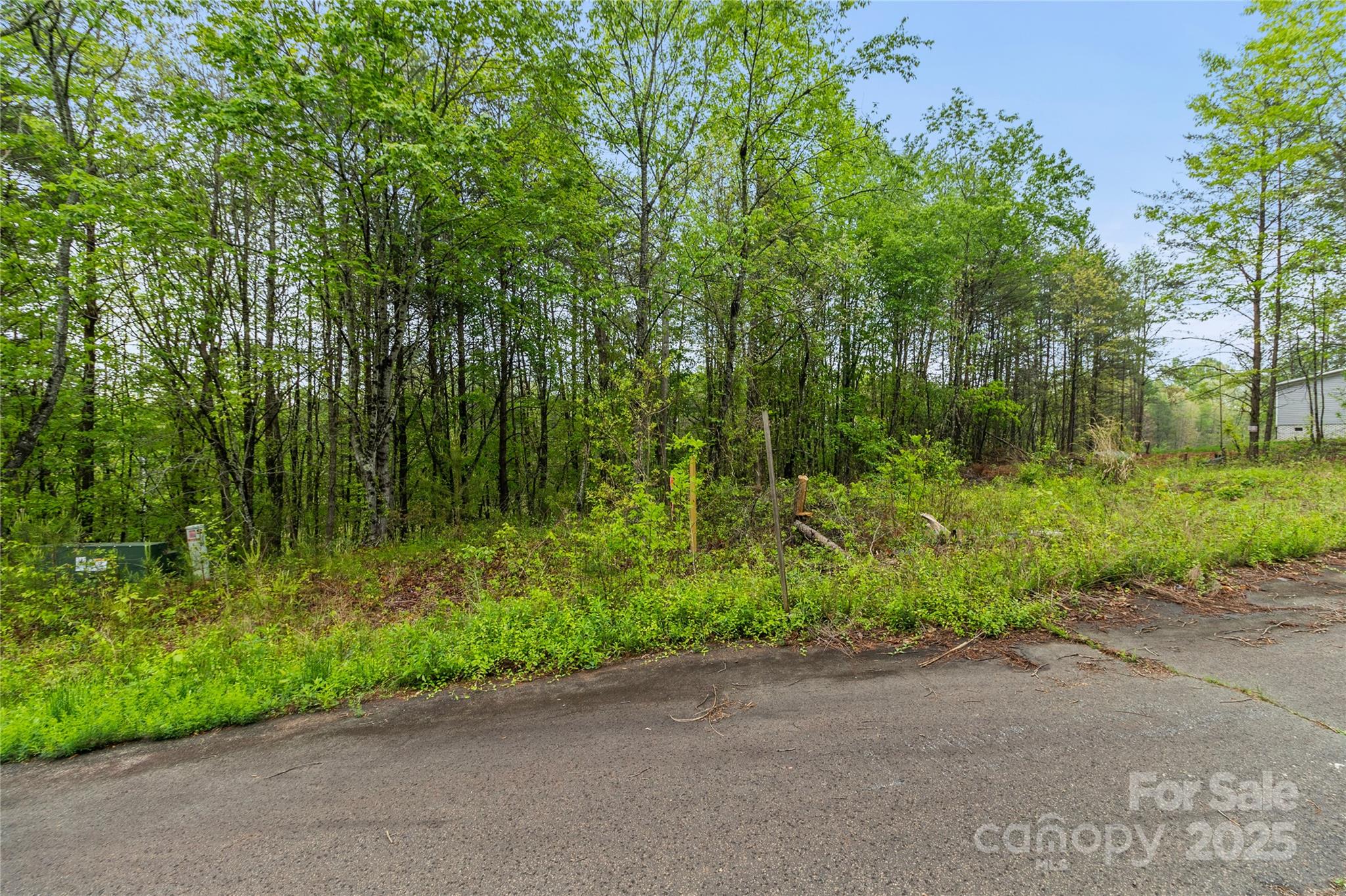 property viewer photo 2