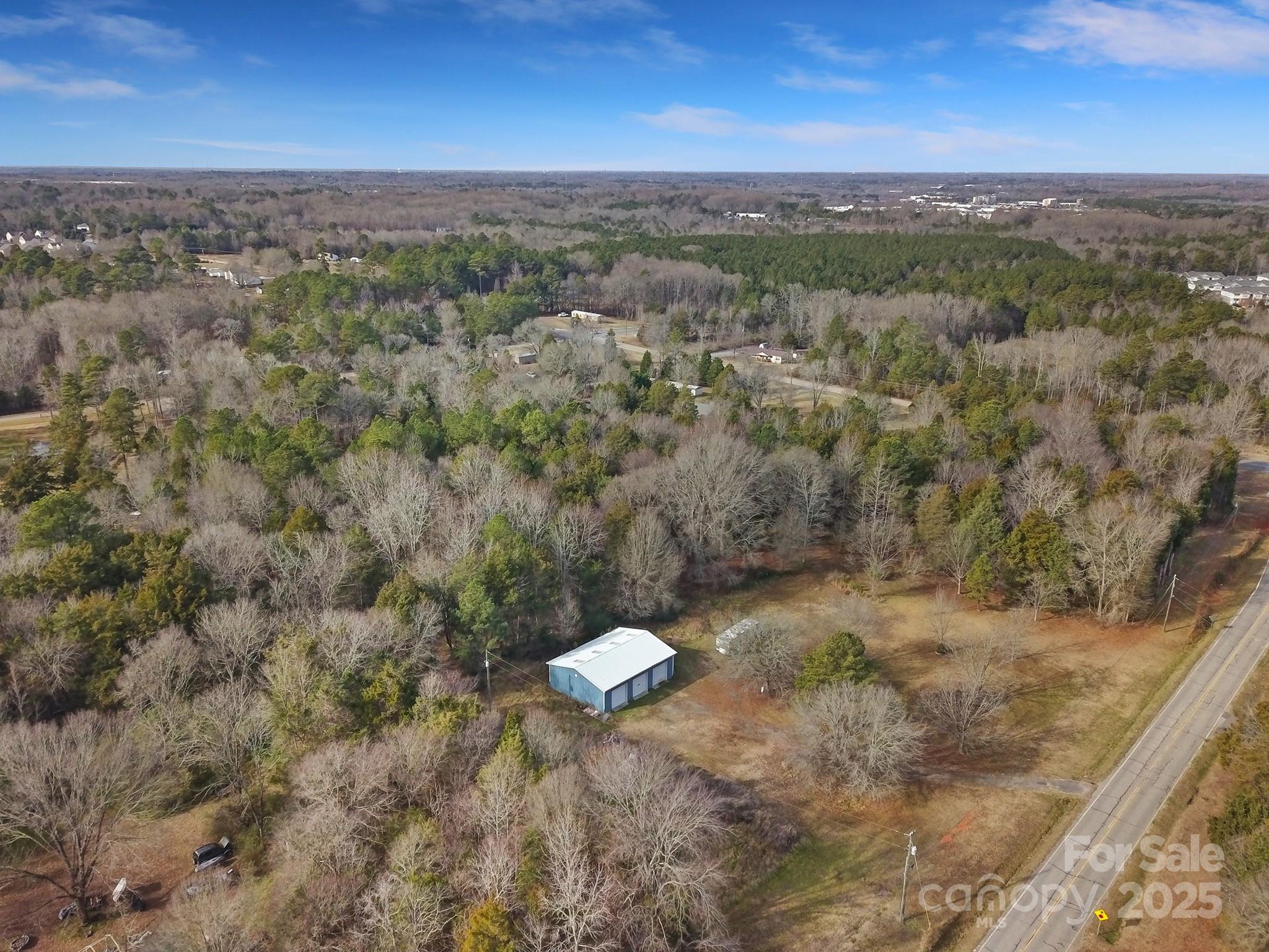 main property photo 3