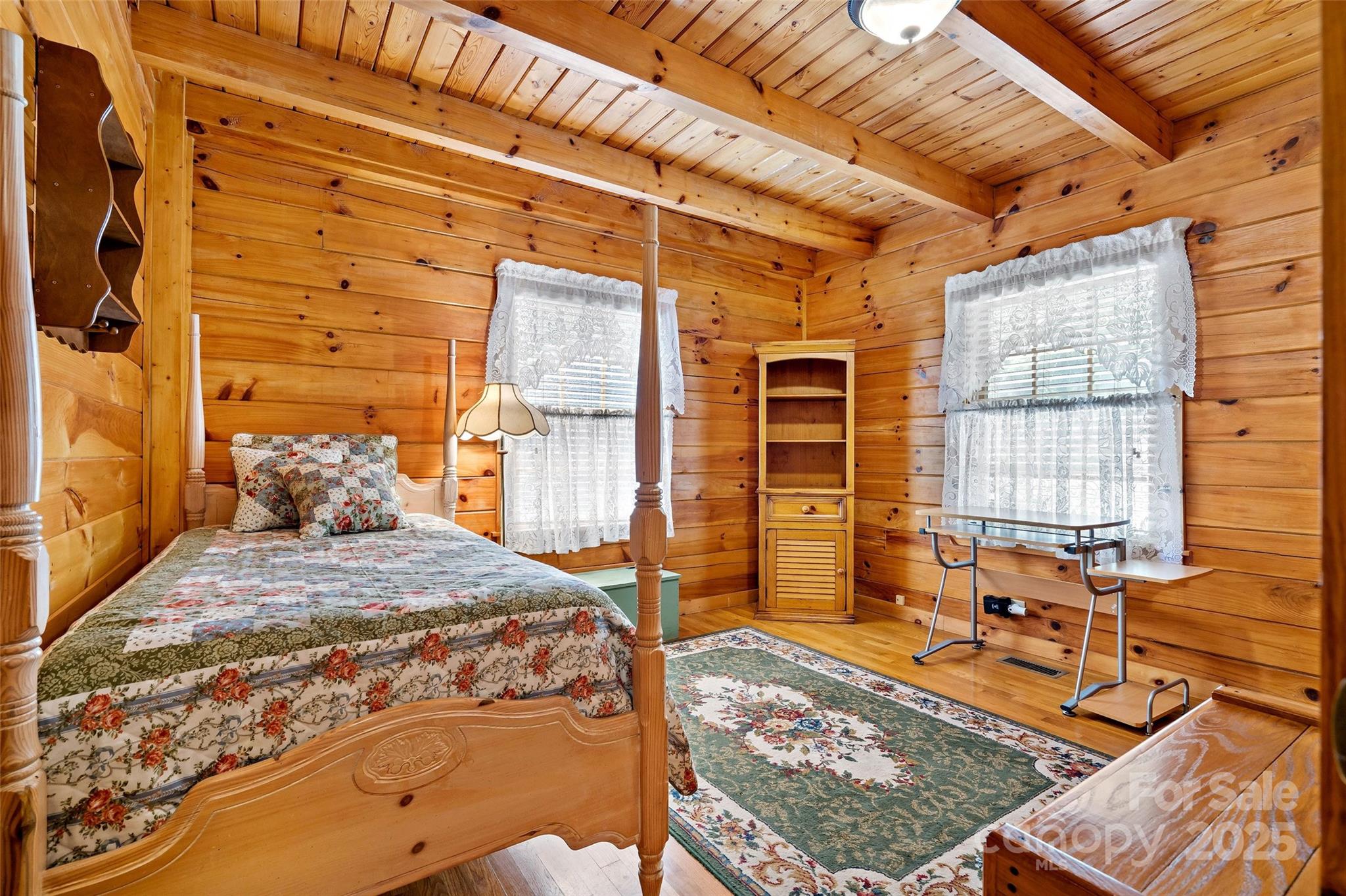 property viewer photo 24