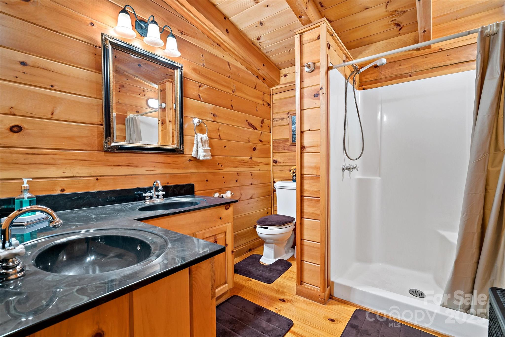 property viewer photo 29