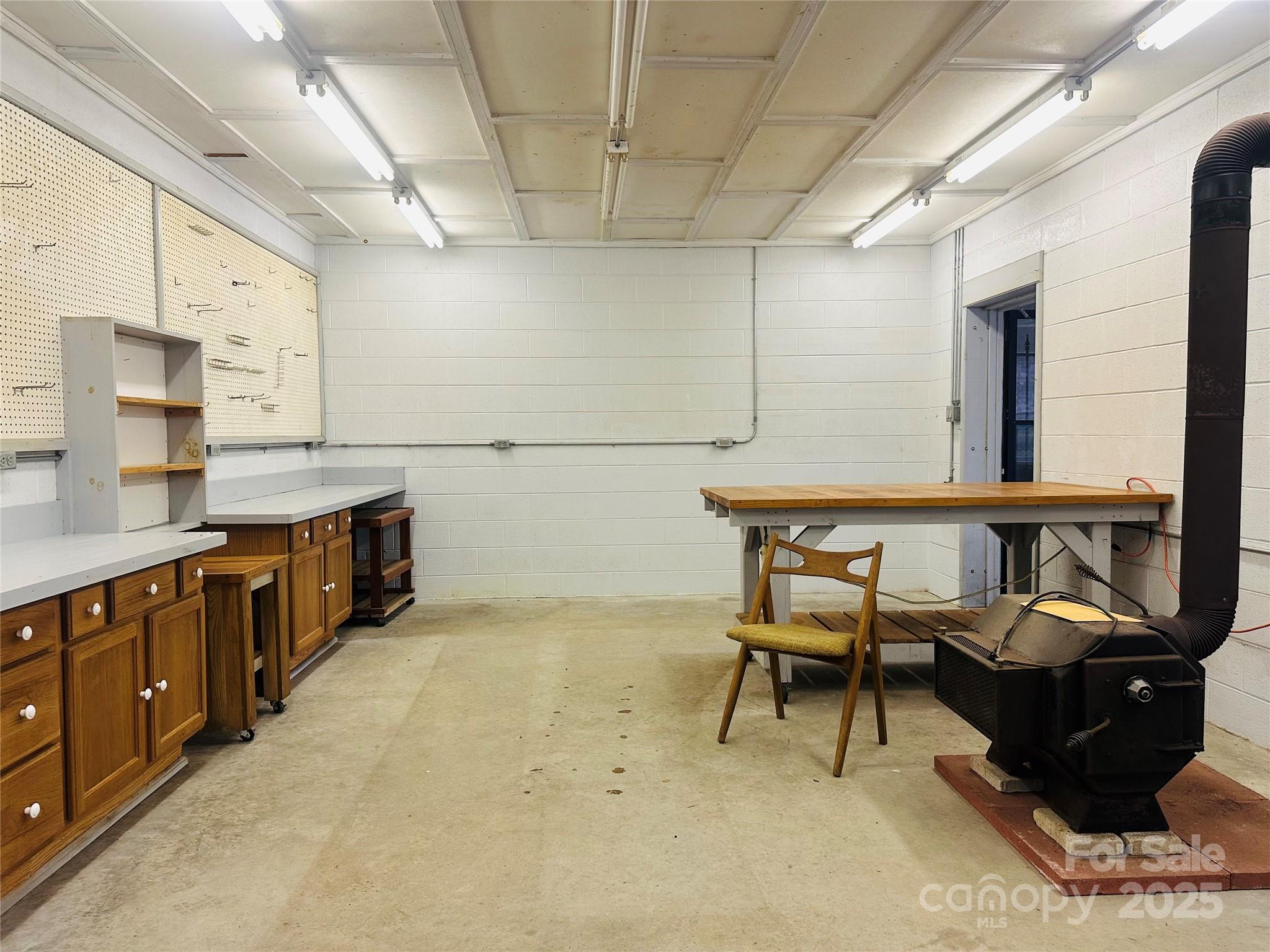 property viewer photo 6