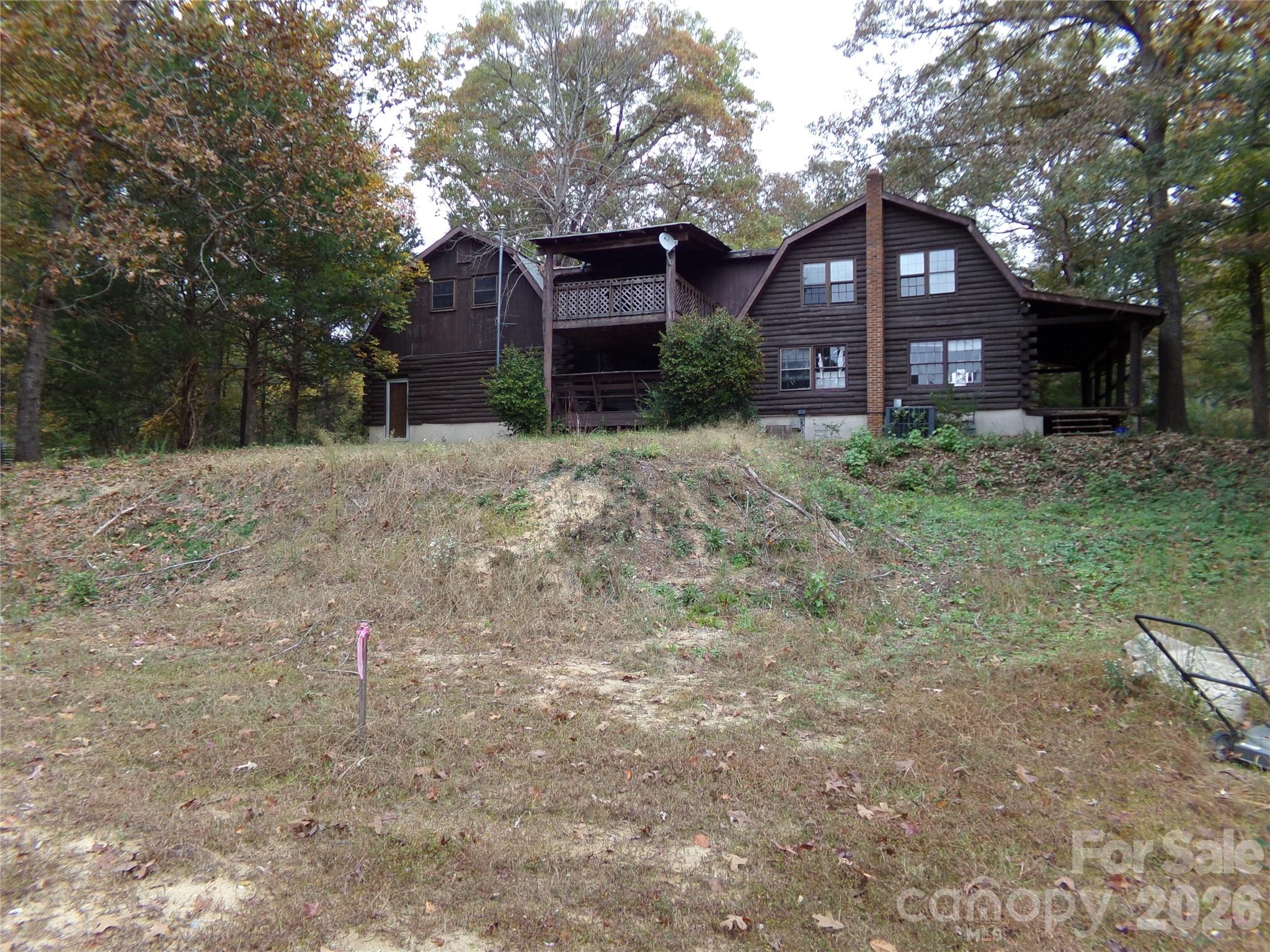 main property photo 3