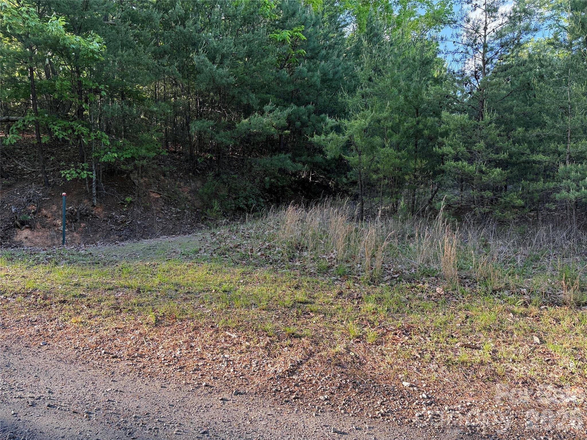 main property photo 20