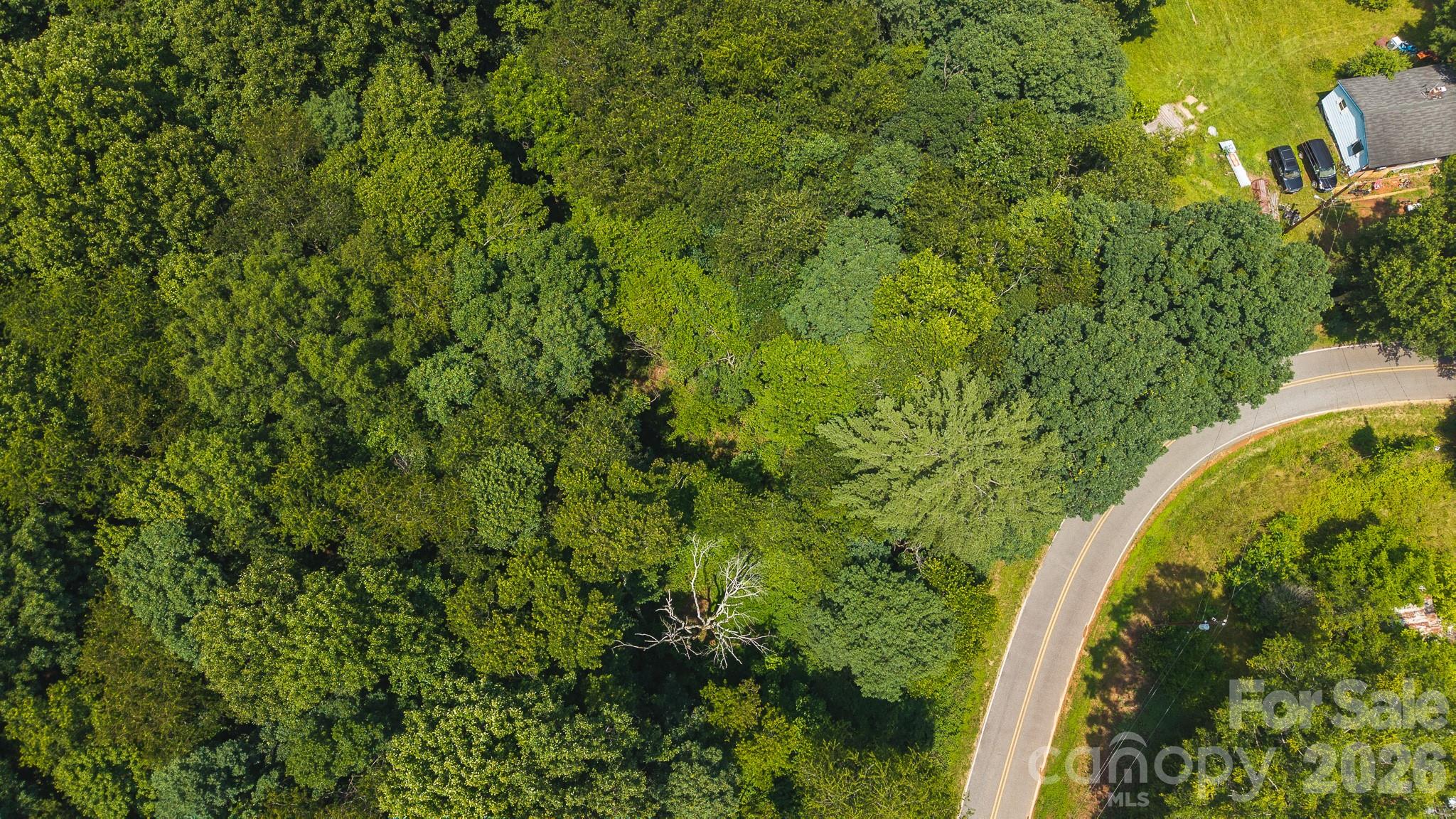 main property photo 19