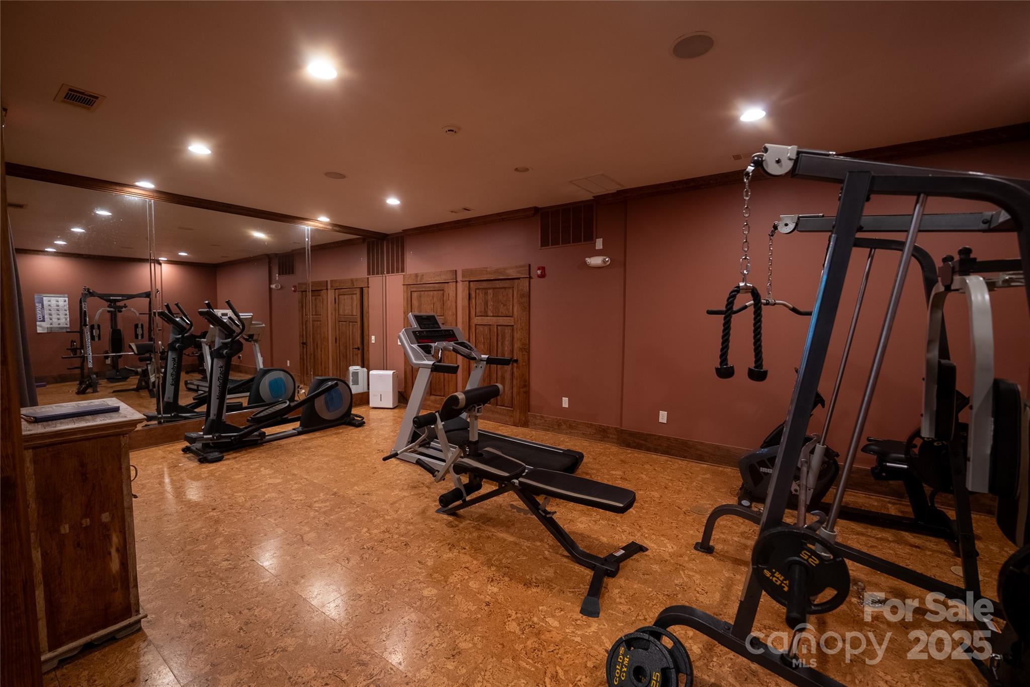 main property photo 21