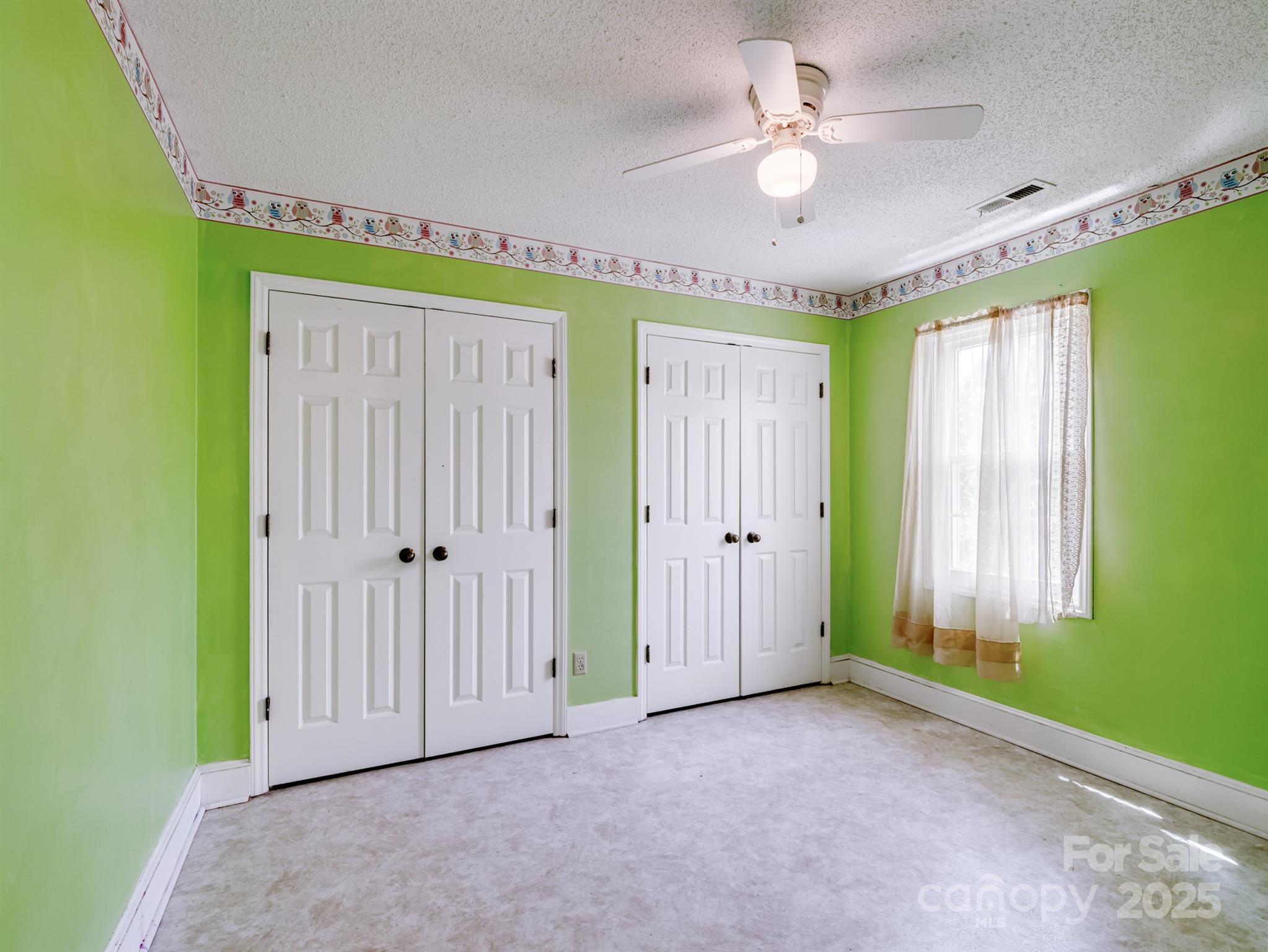 property viewer photo 20