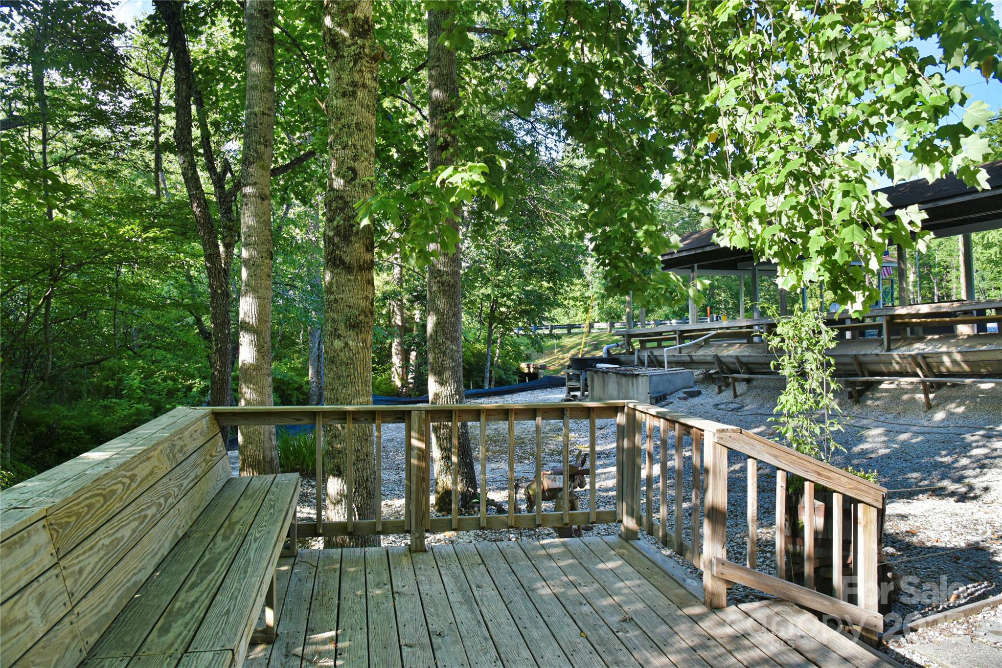 main property photo 40
