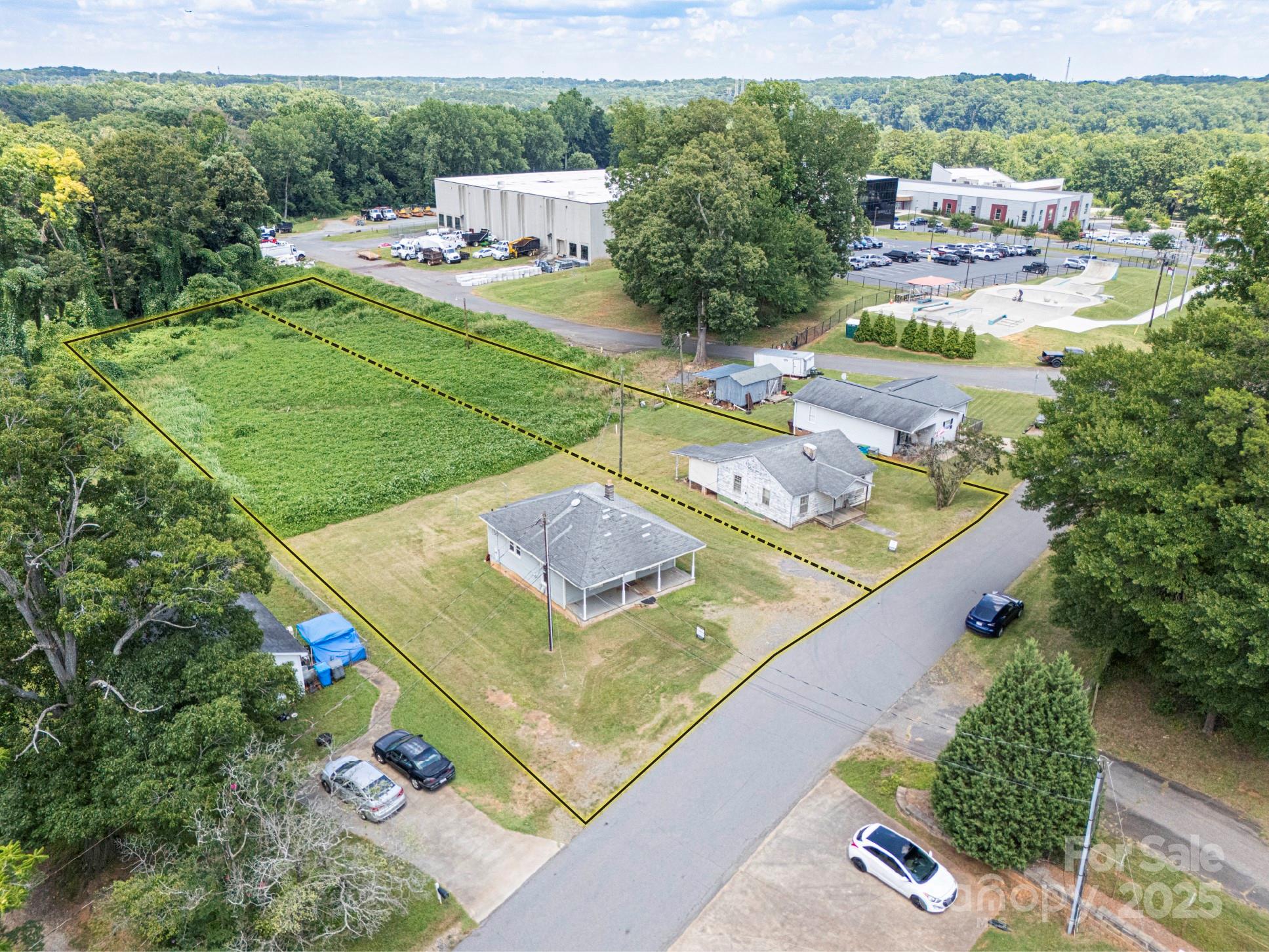 main property photo 1