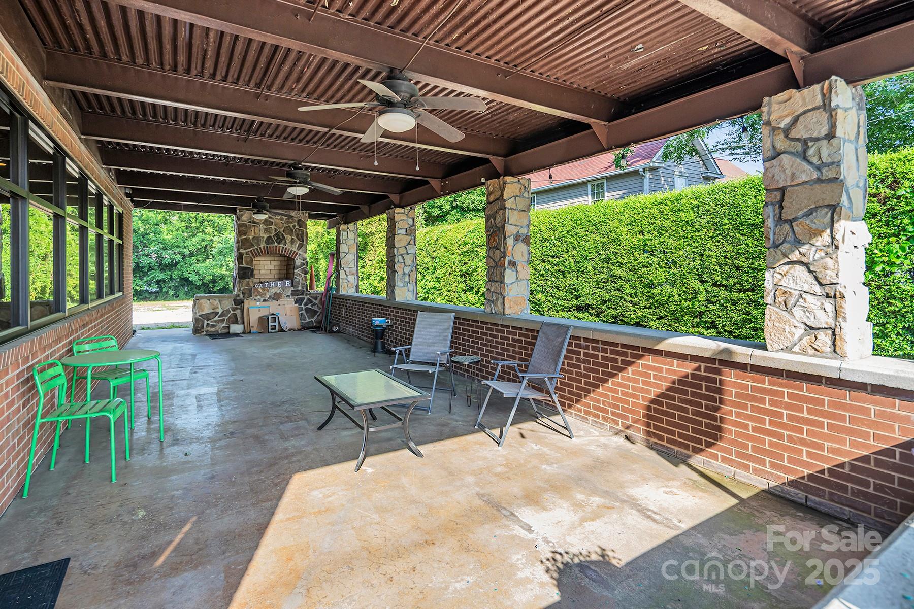 main property photo 20