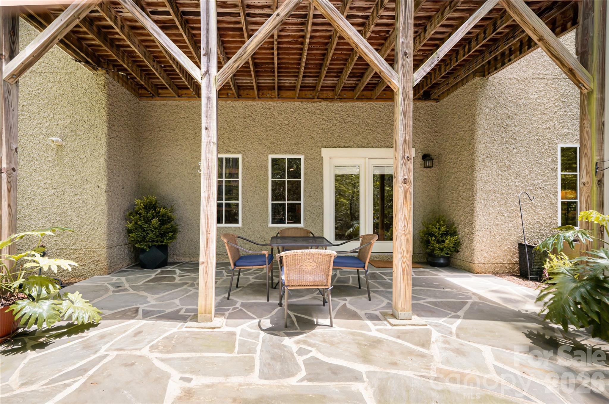 main property photo 36