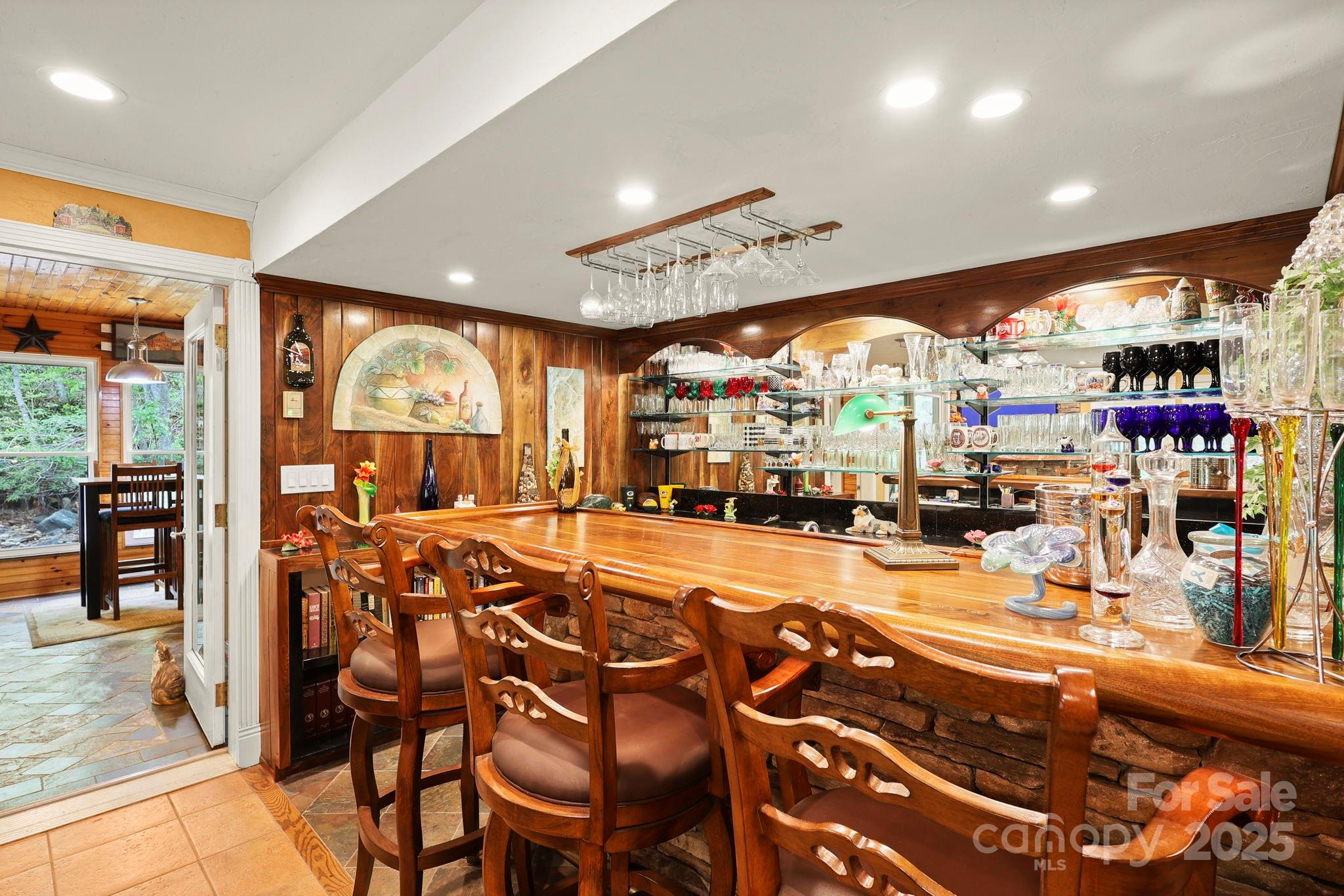 property viewer photo 11