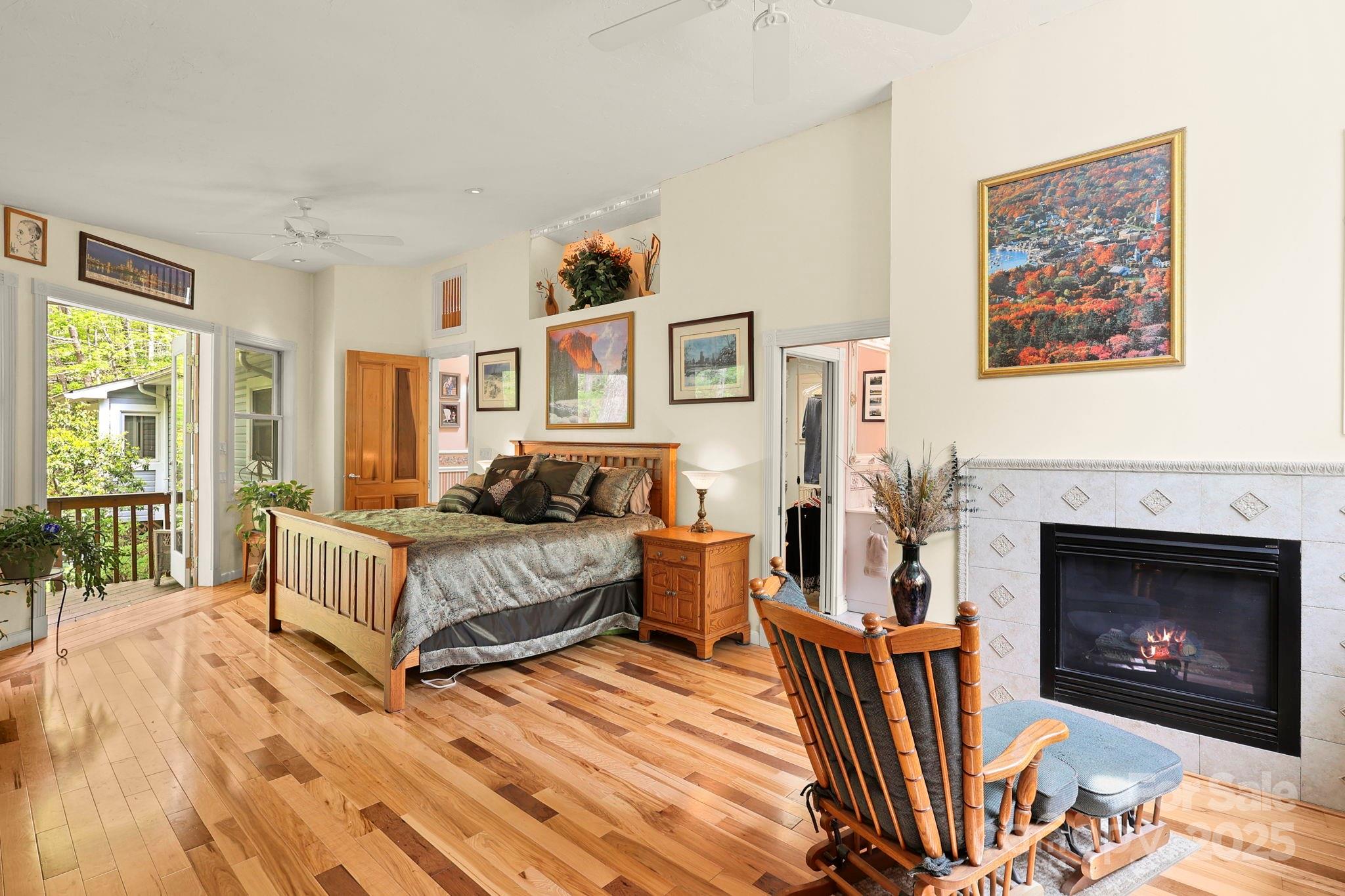 property viewer photo 19