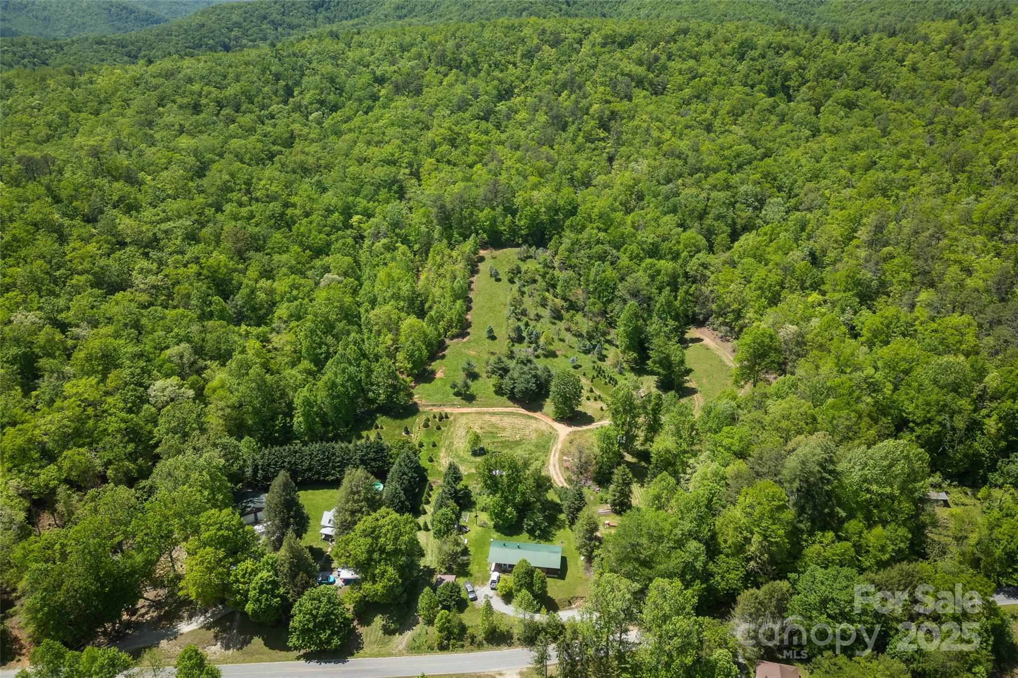 main property photo 10