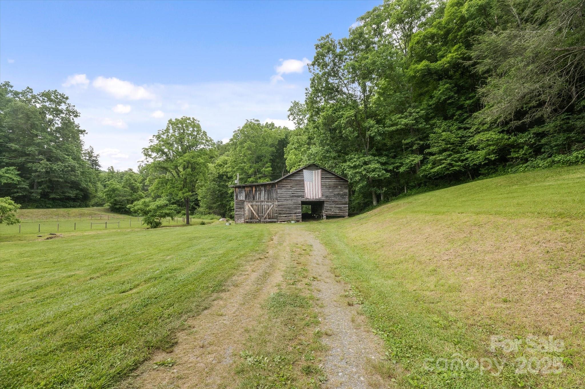main property photo 44