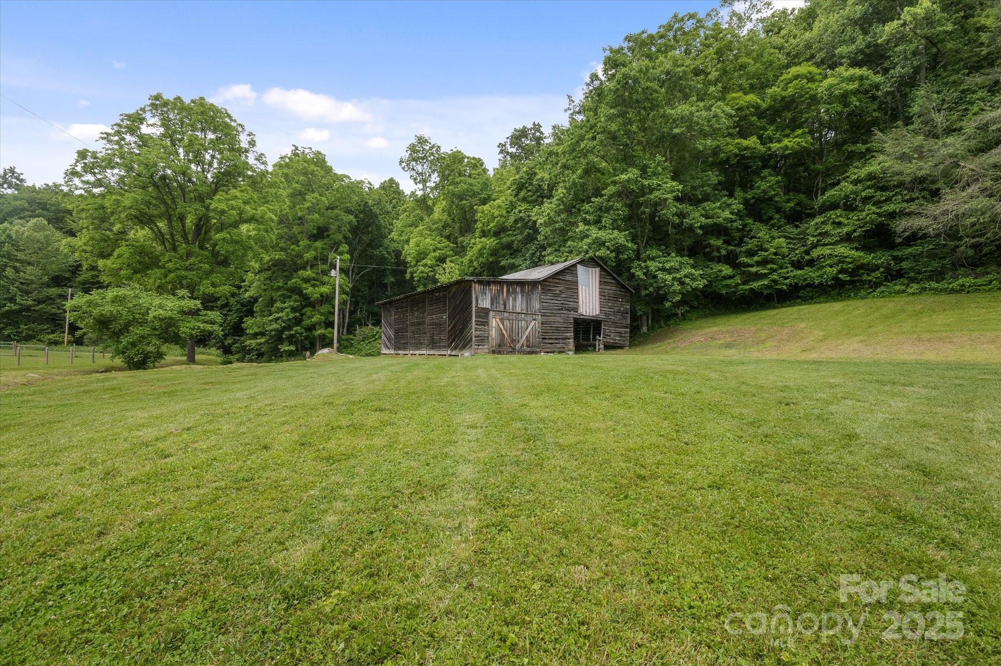 main property photo 46