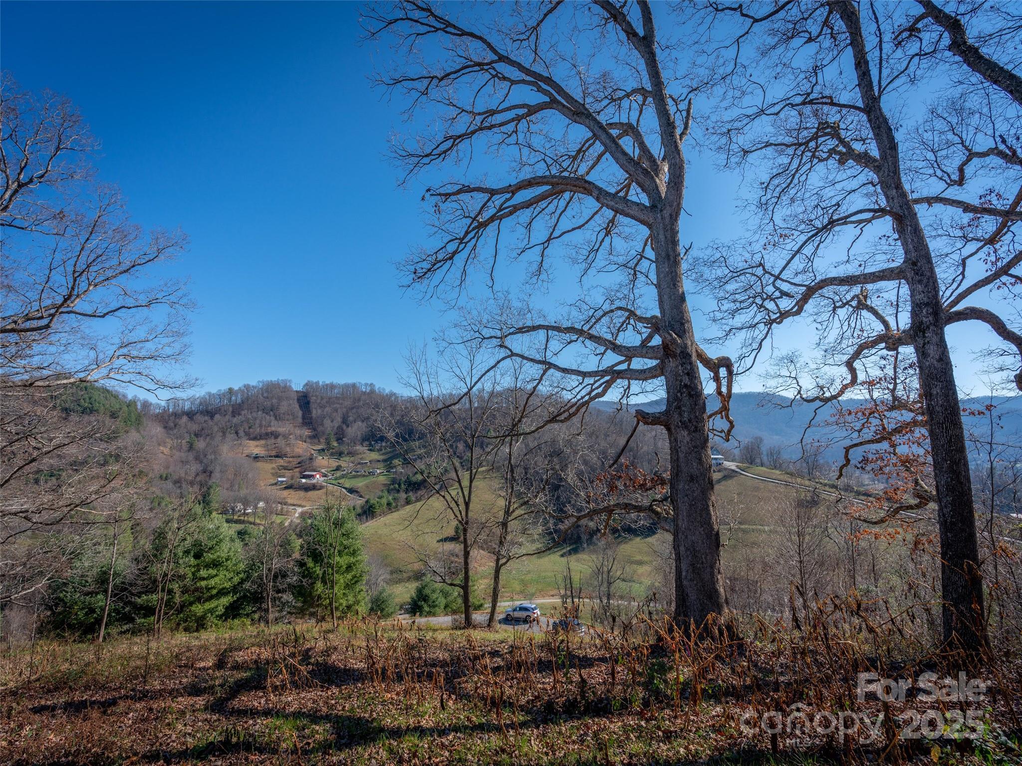 main property photo 11