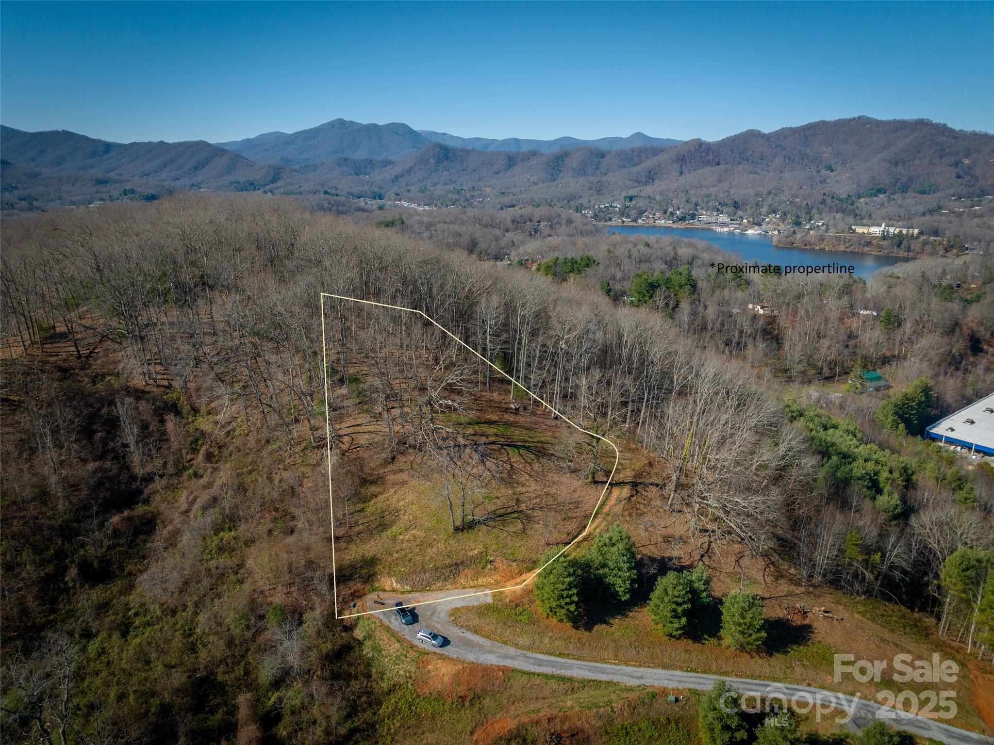 main property photo 13