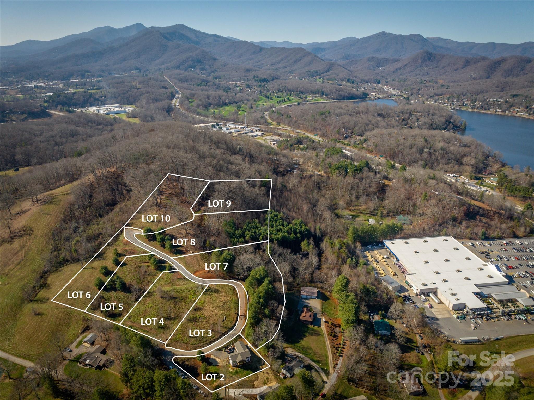 main property photo 14