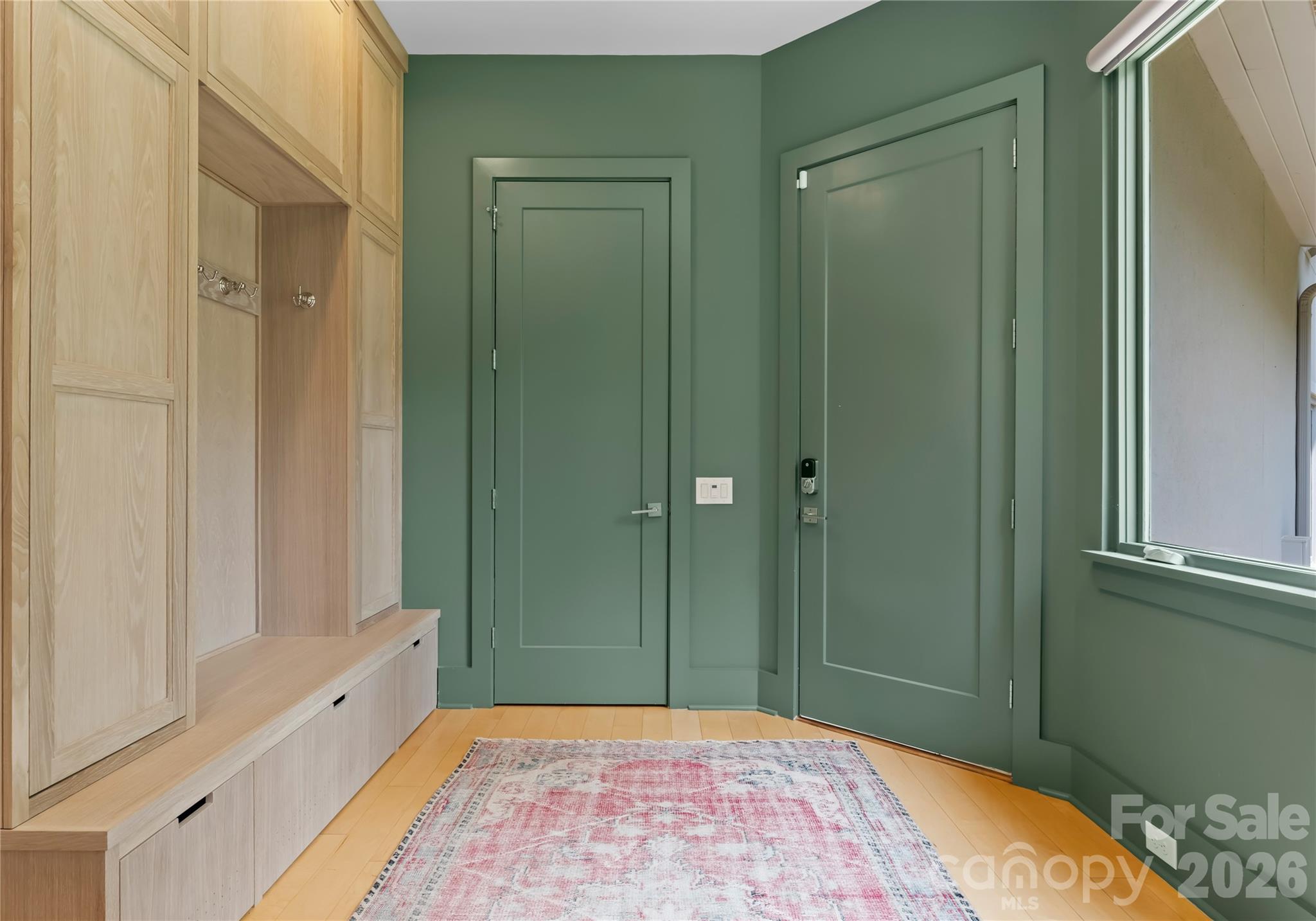 main property photo 19