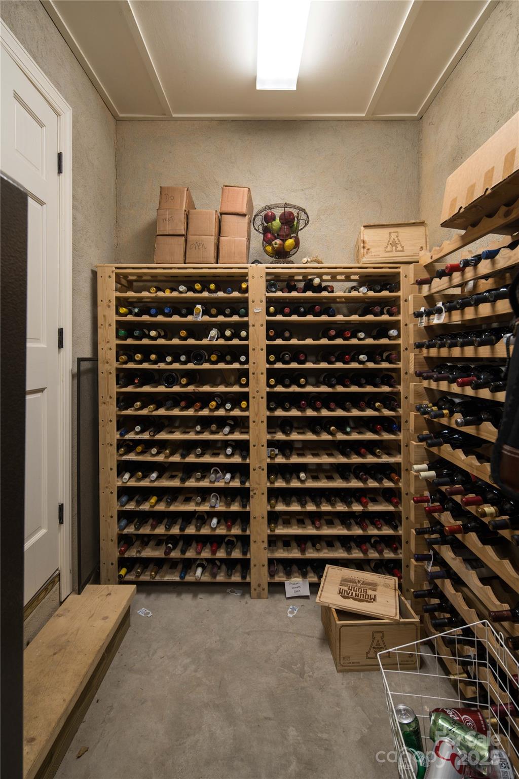 main property photo 36