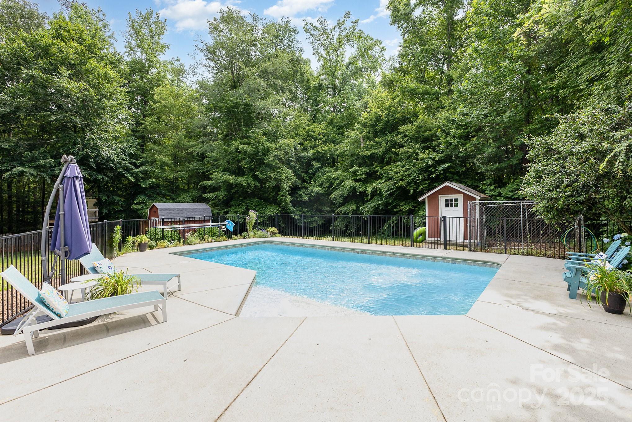 property viewer photo 1