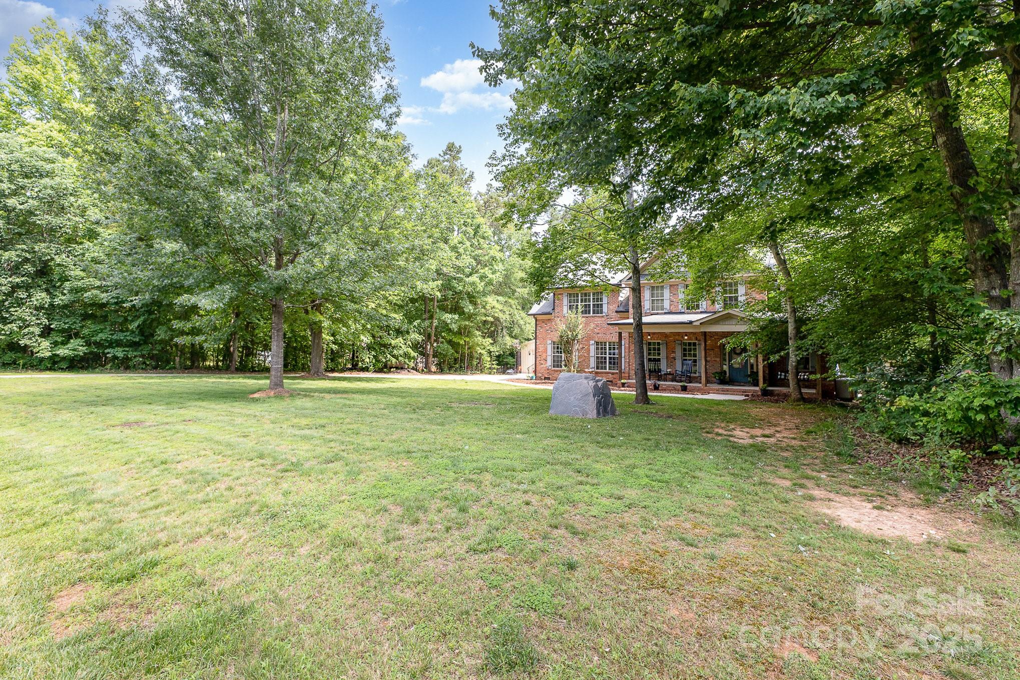 property viewer photo 4