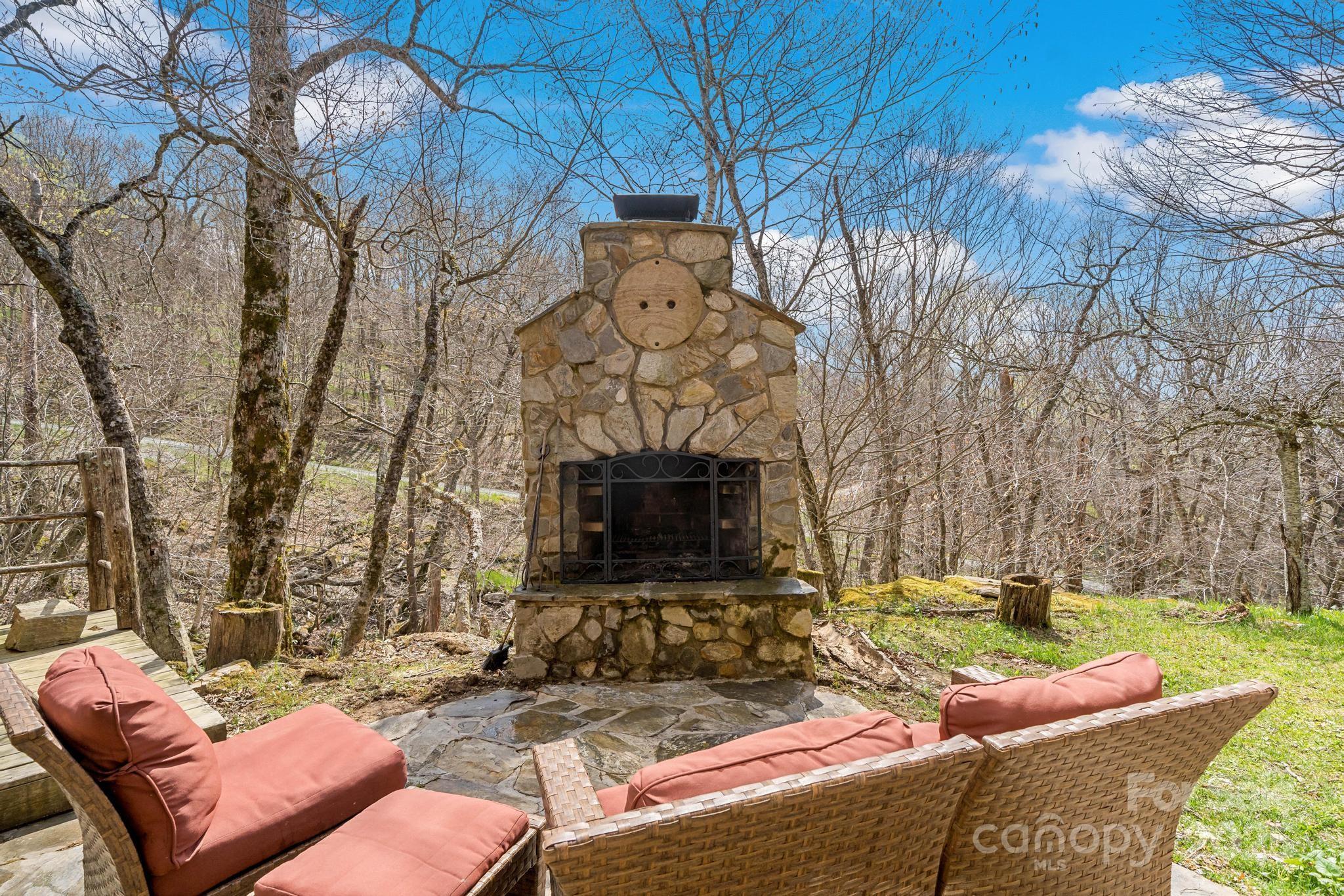 main property photo 35