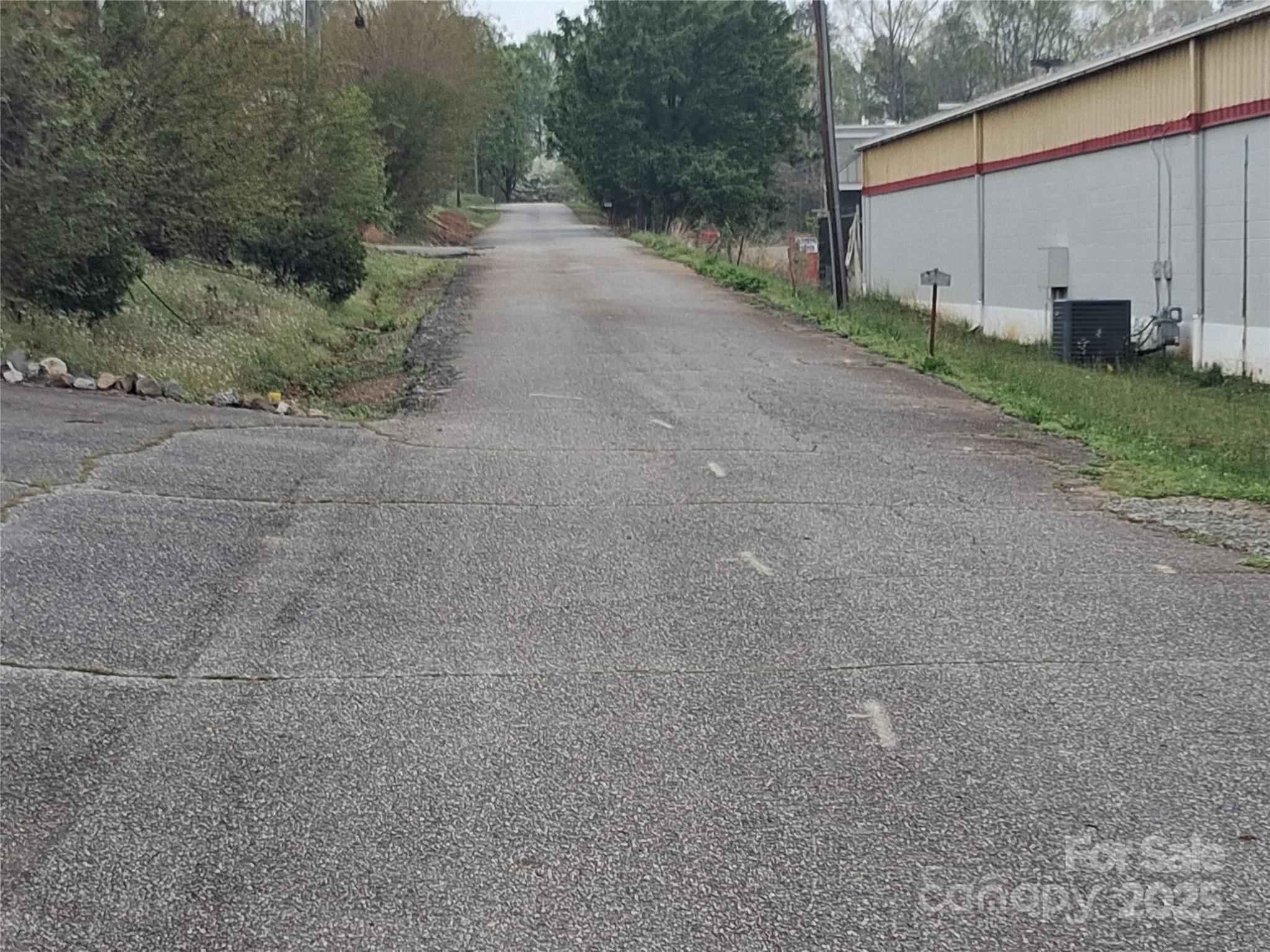 main property photo 6