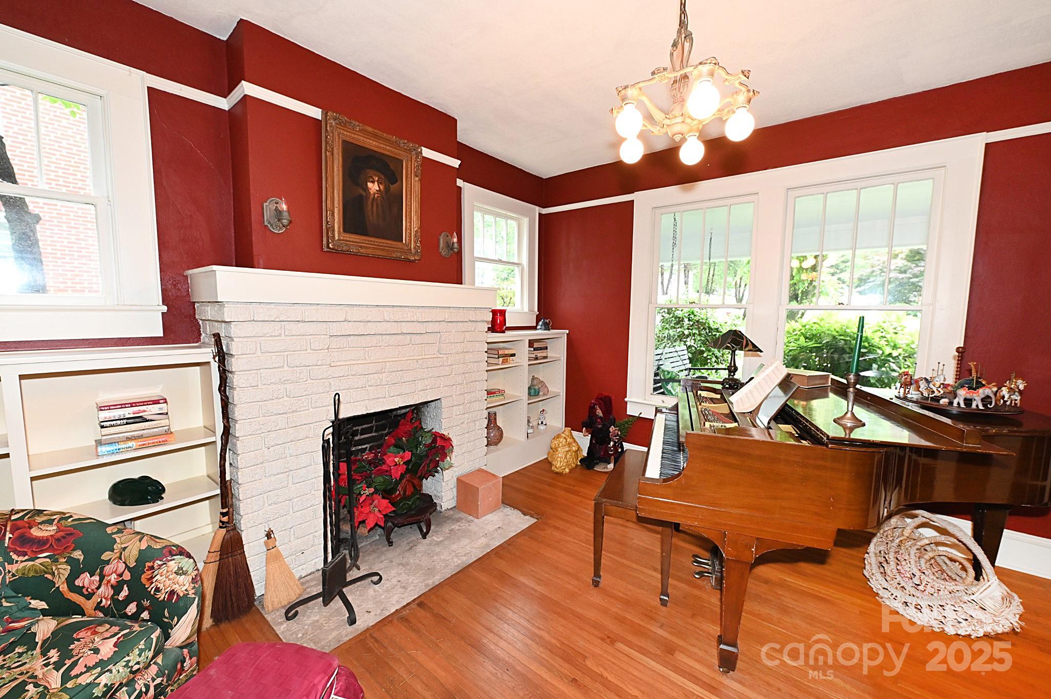 property viewer photo 17