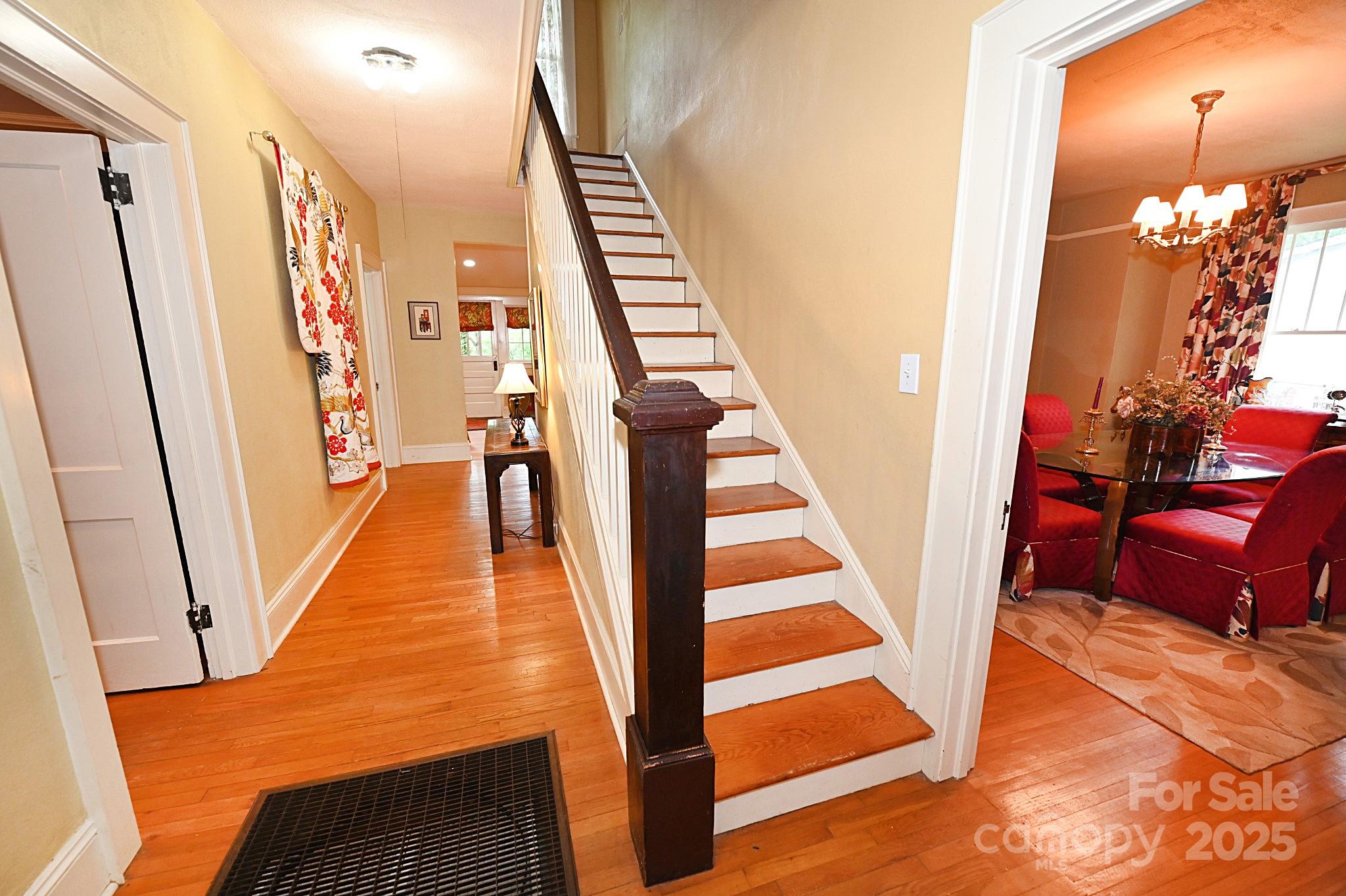 property viewer photo 31