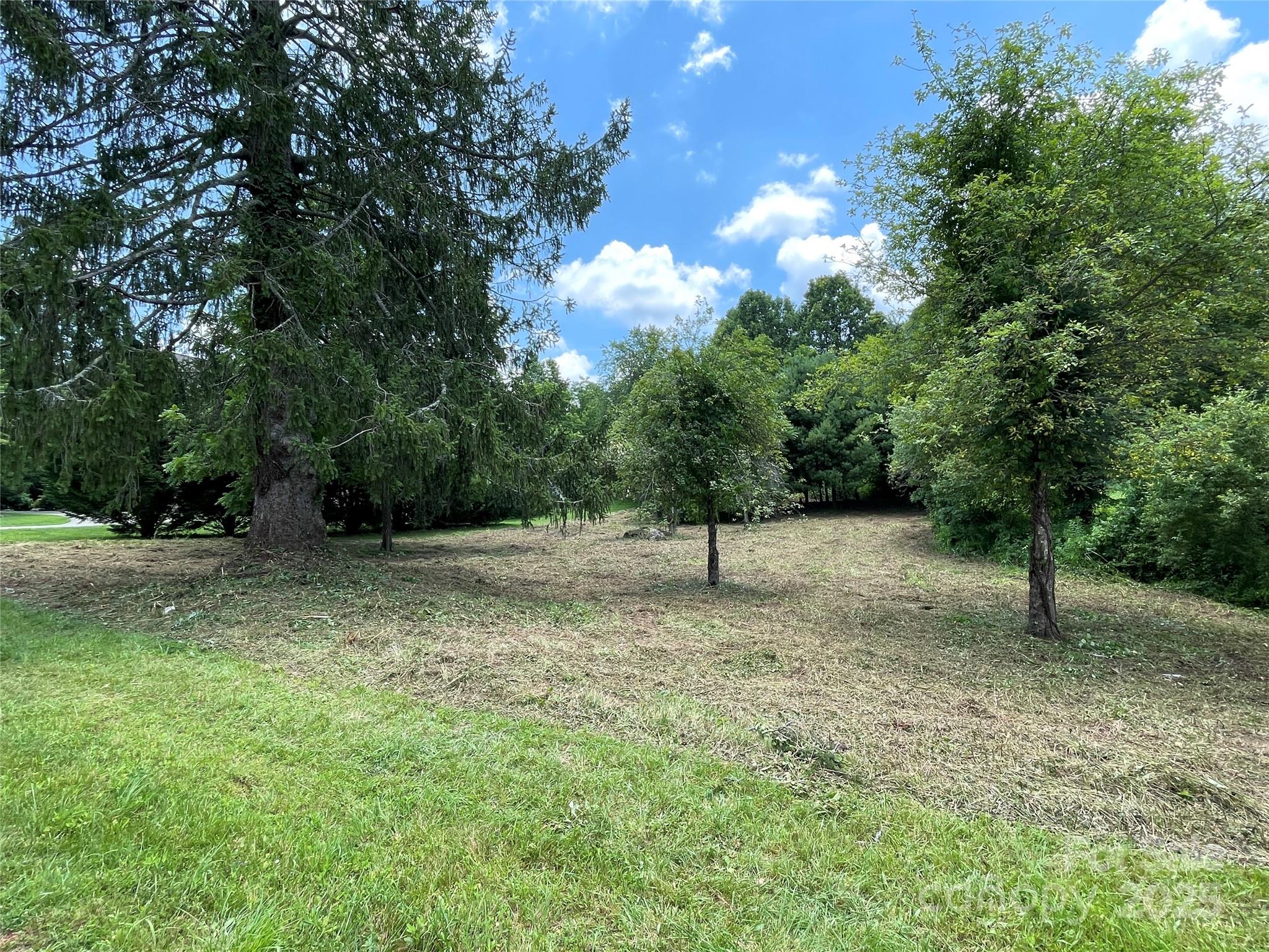 main property photo 38
